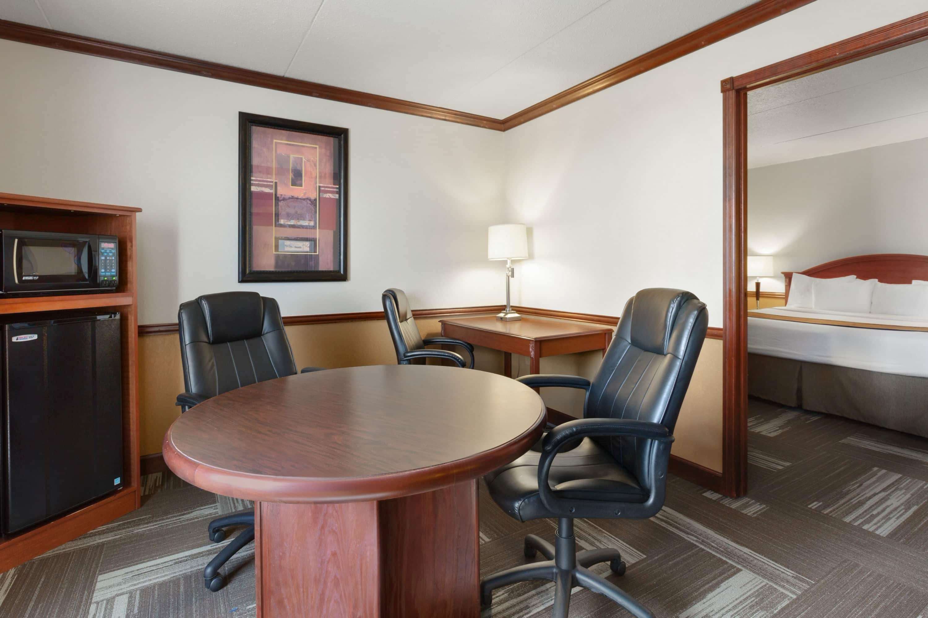 Baymont by Wyndham Mandan Bismarck Area