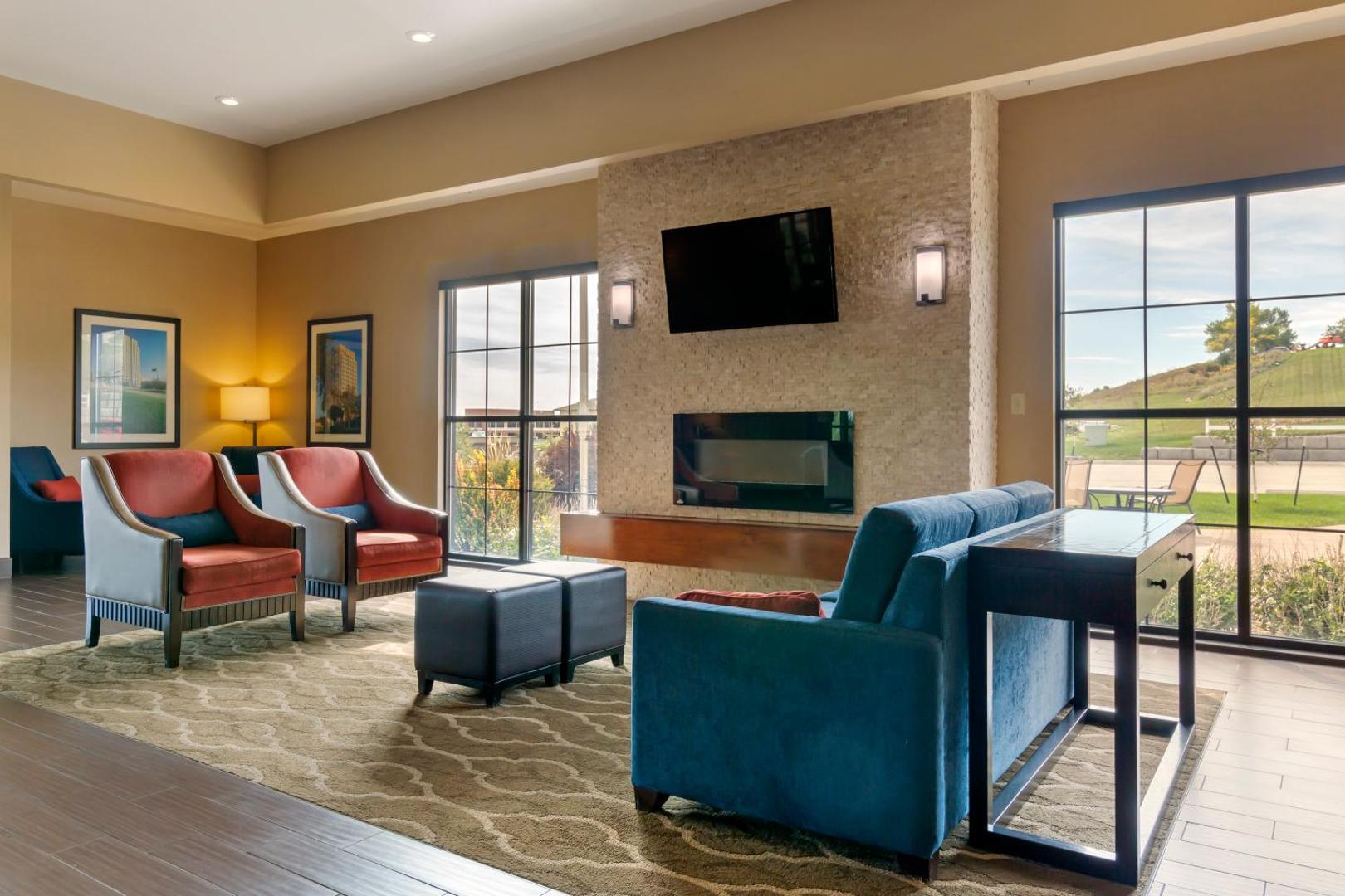 Comfort Inn & Suites Mandan - Bismarck