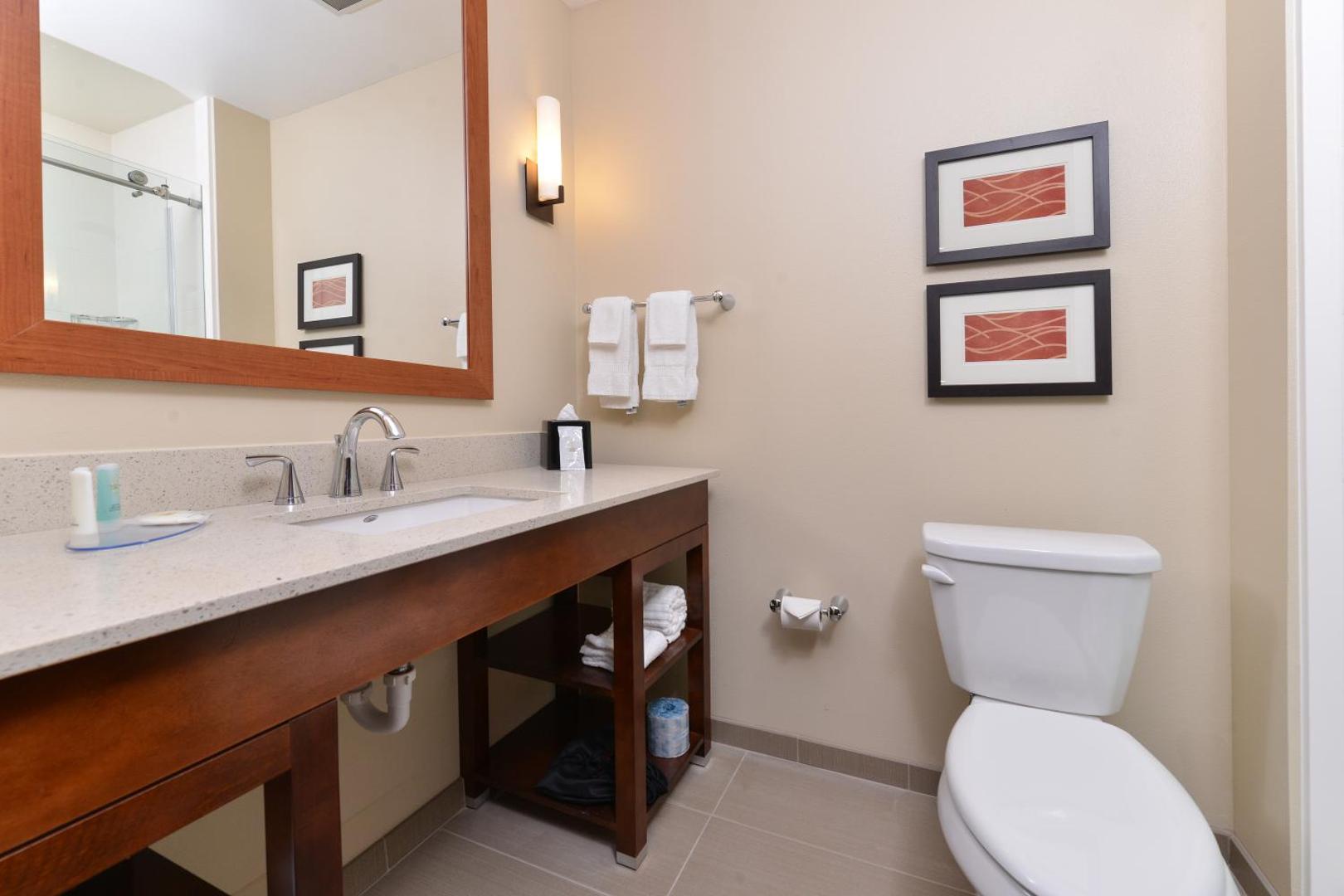 Comfort Inn & Suites Mandan - Bismarck
