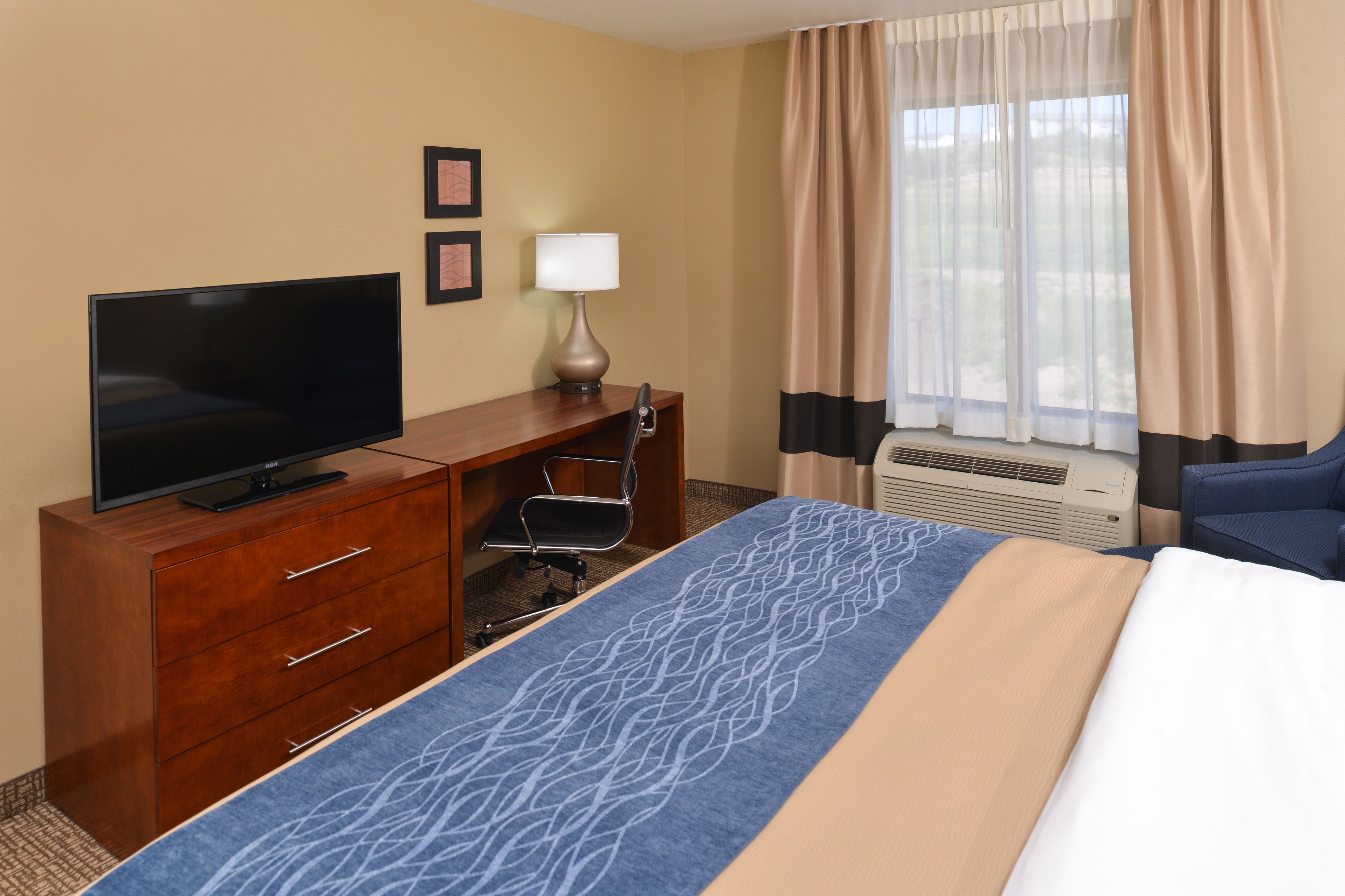 Comfort Inn & Suites Mandan - Bismarck