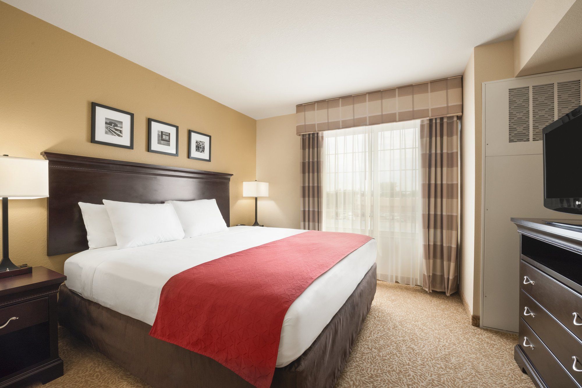 Country Inn & Suites by Radisson, Minot, ND