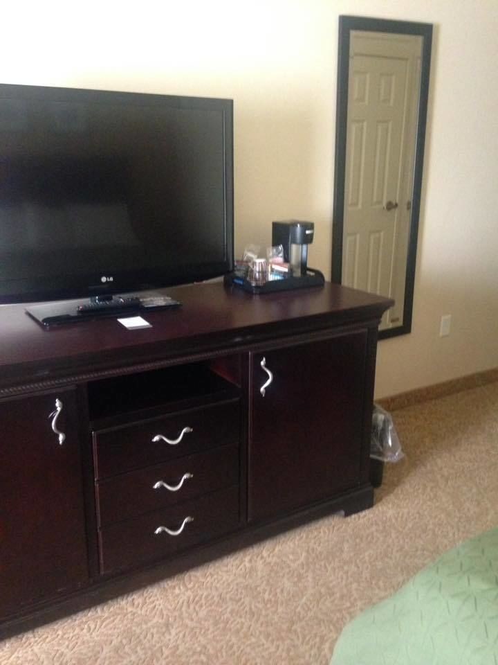 Country Inn & Suites by Radisson, Minot, ND