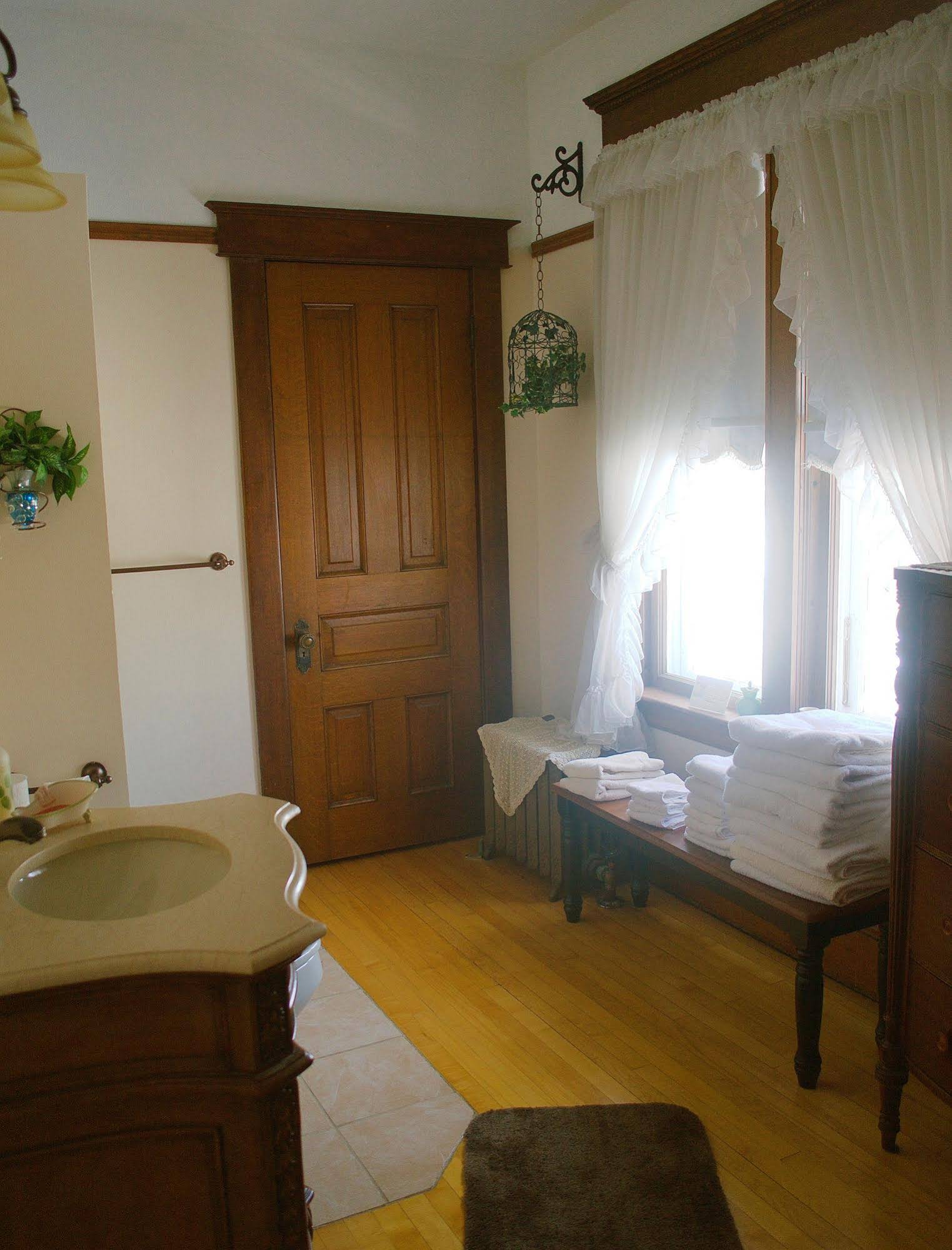 Dakotah Rose Bed & Breakfast