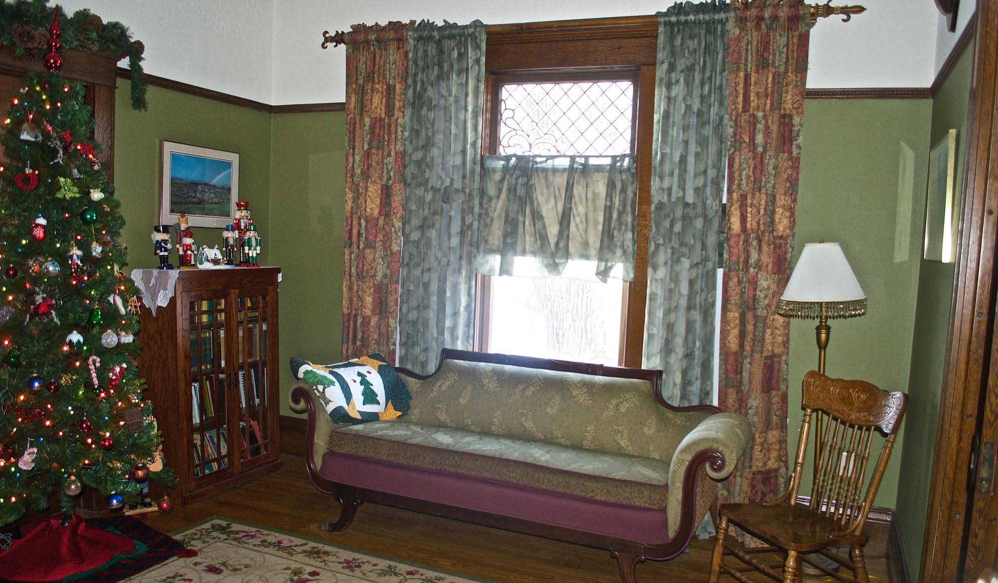 Dakotah Rose Bed & Breakfast