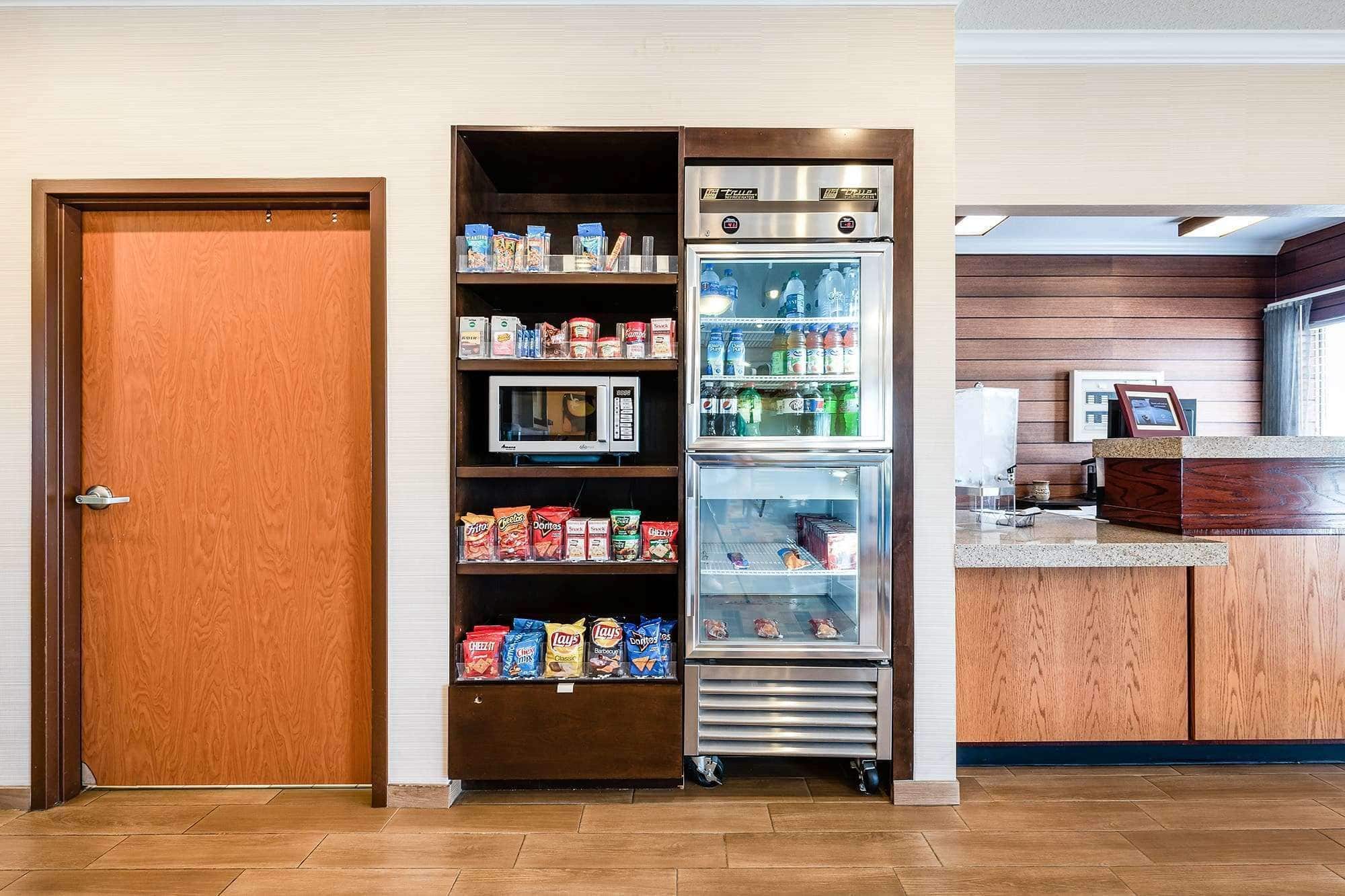 AmericInn by Wyndham Minot