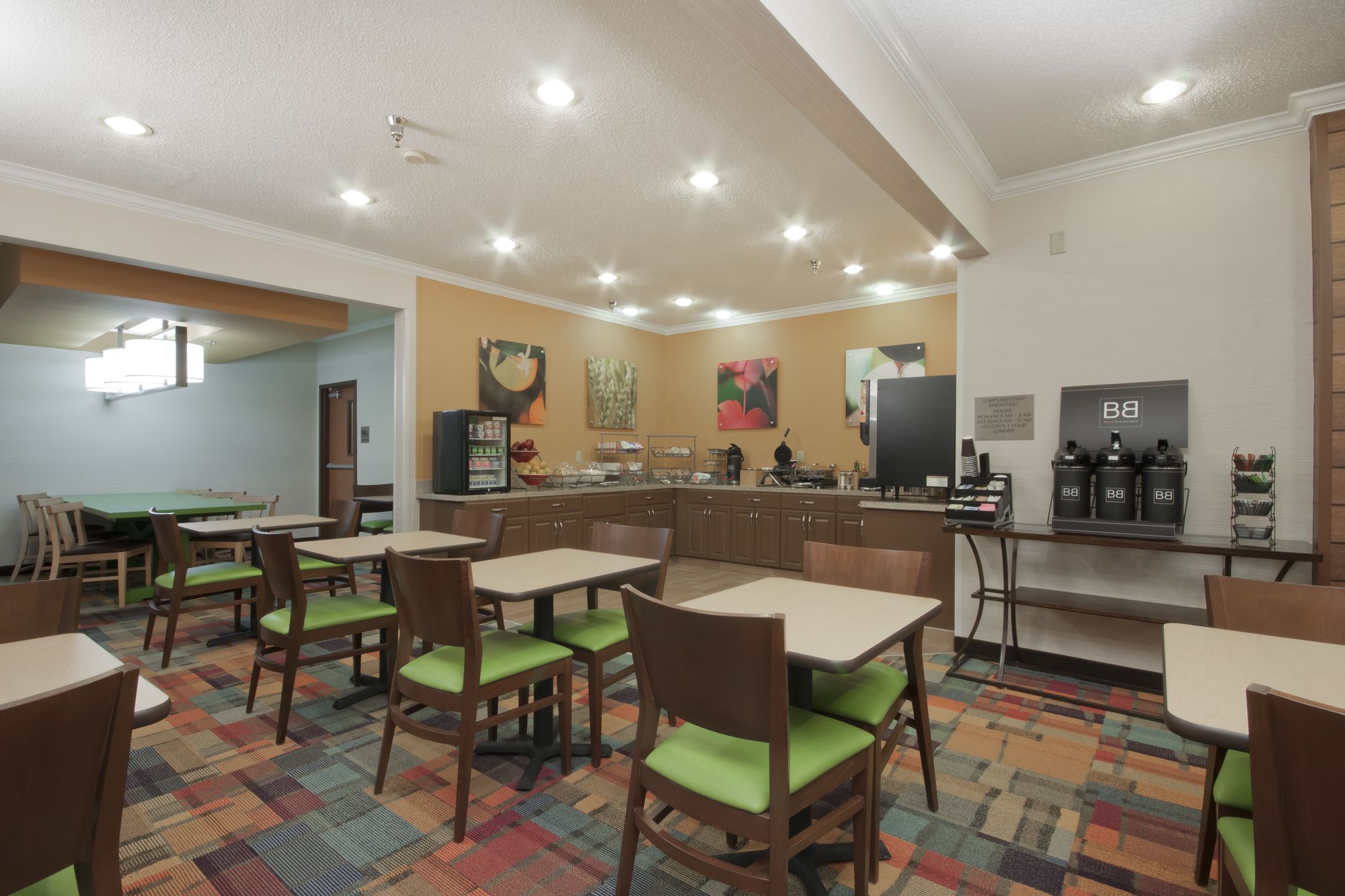 AmericInn by Wyndham Minot