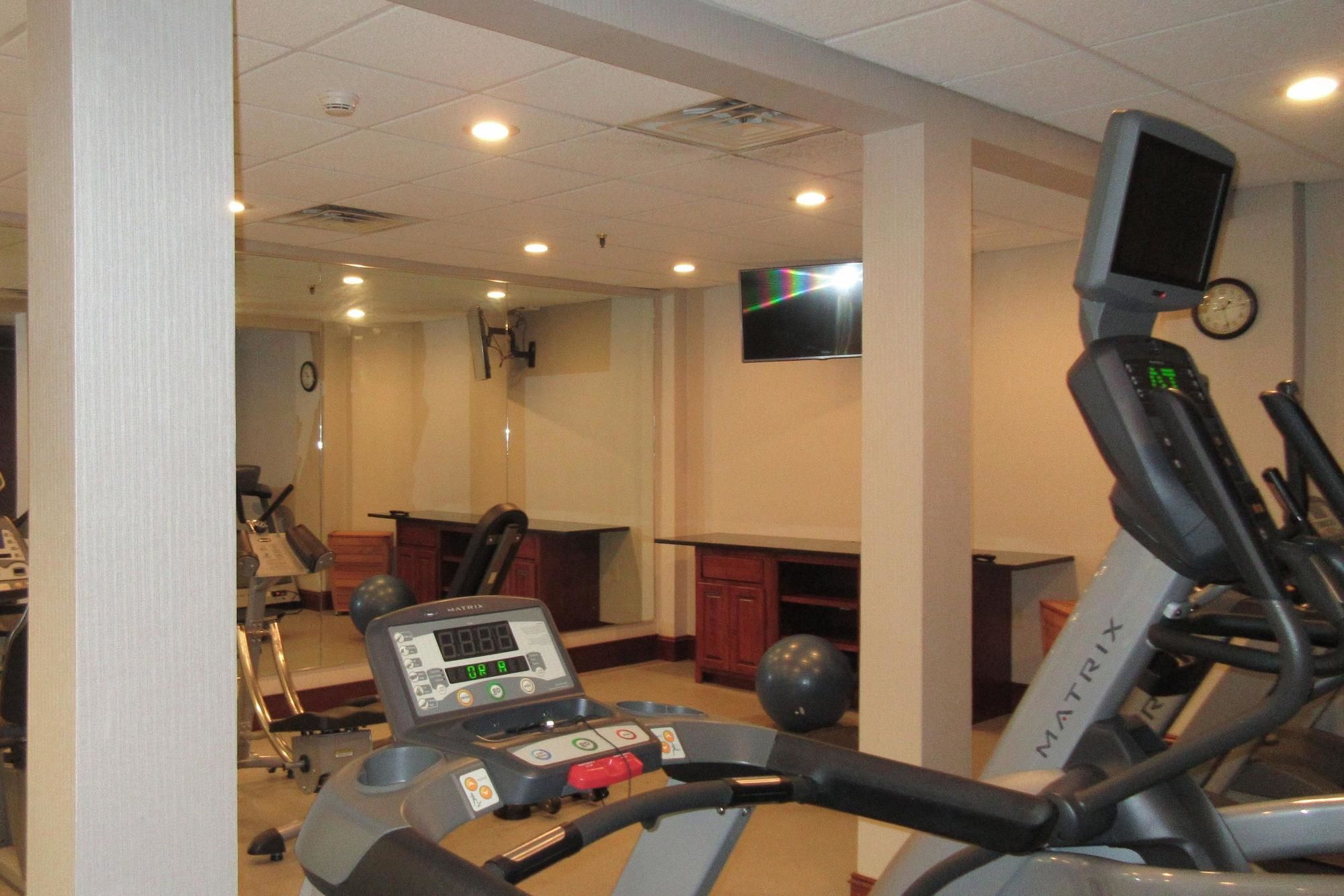 Clarion Hotel Convention Center