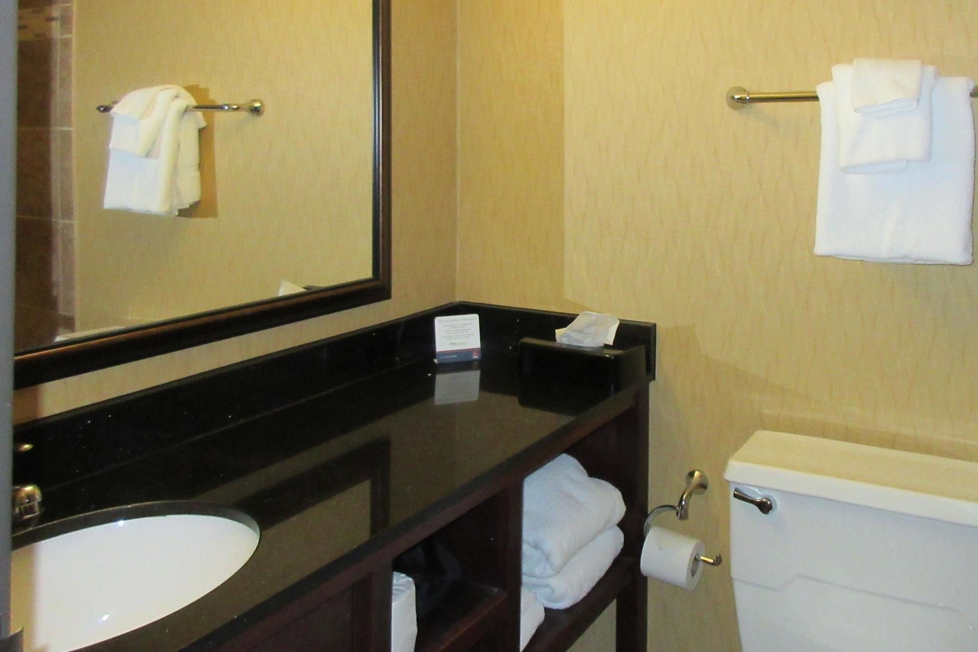 Clarion Hotel Convention Center