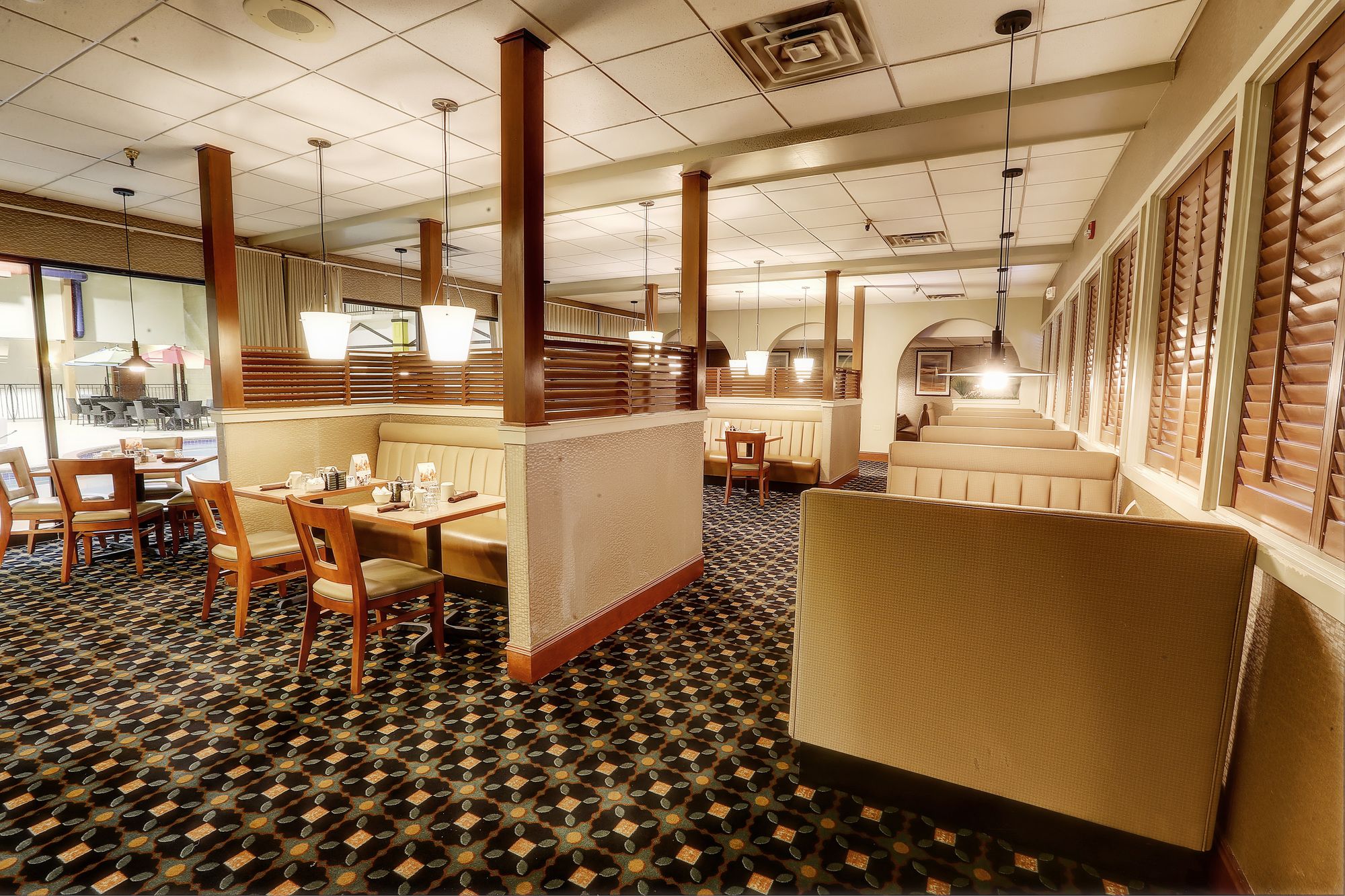 Clarion Hotel Convention Center
