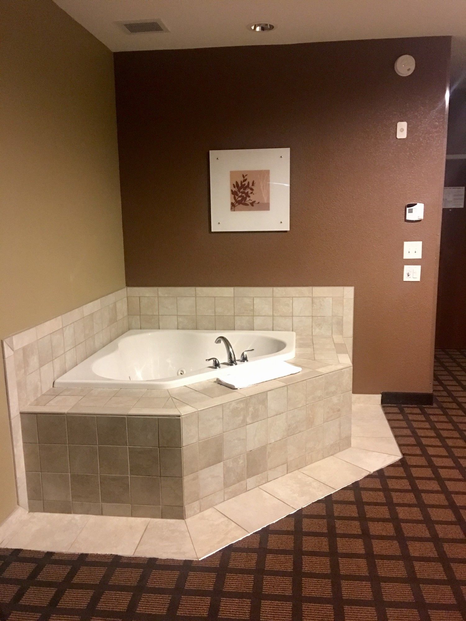 Microtel Inn & Suites by Wyndham Minot