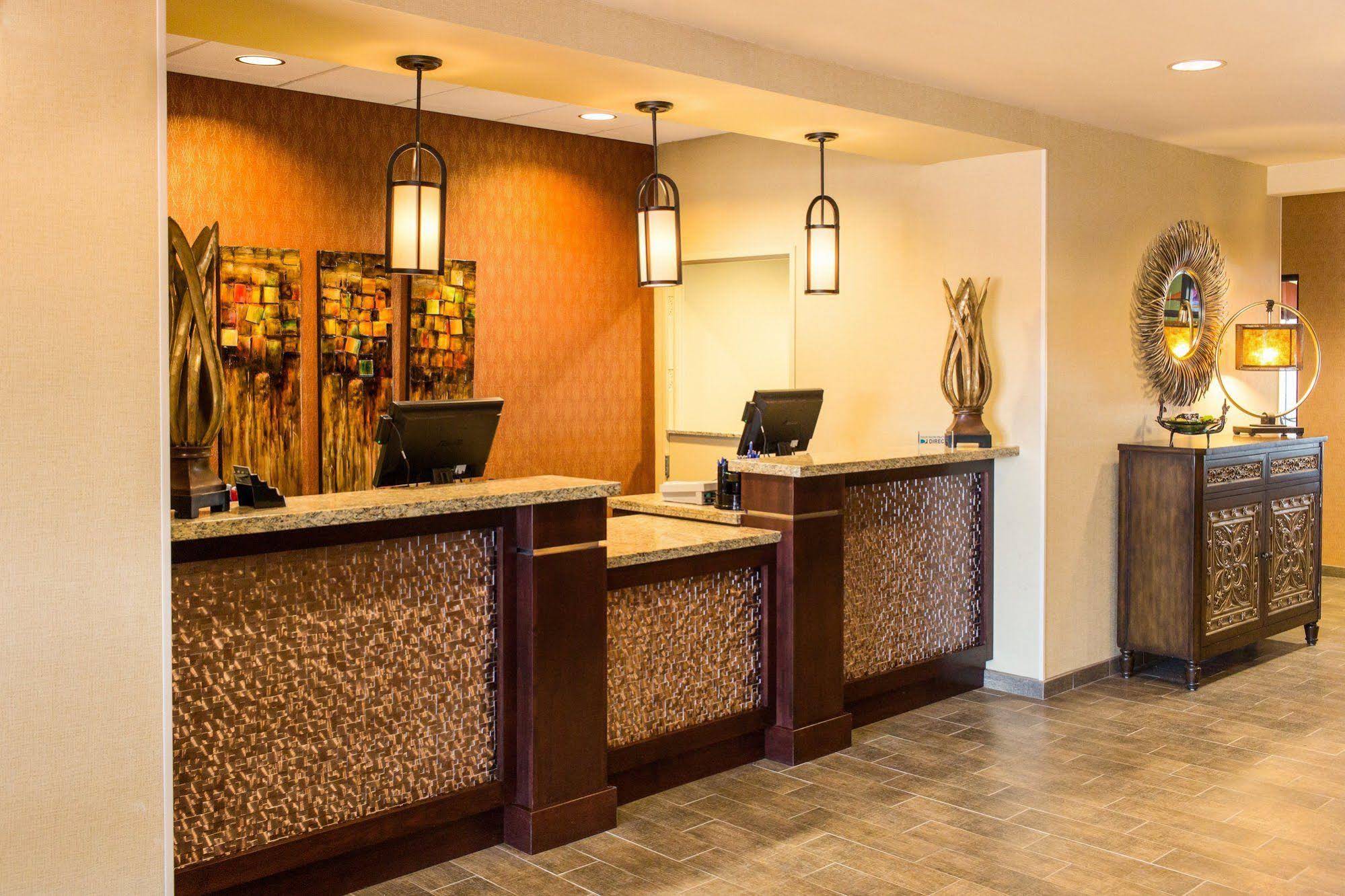 Little Missouri Inn & Suites New Town