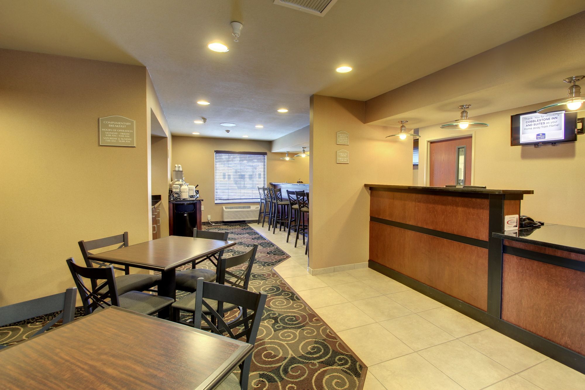 Cobblestone Inn & Suites Rugby