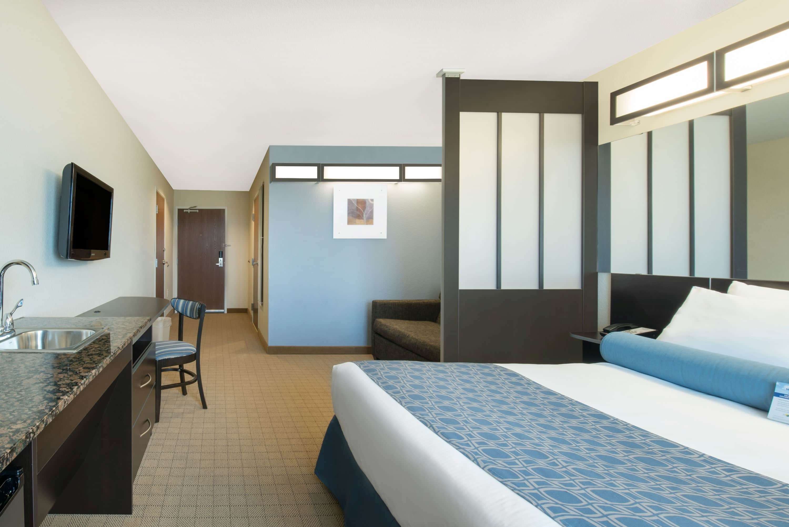 Microtel Inn & Suites by Wyndham Stanley