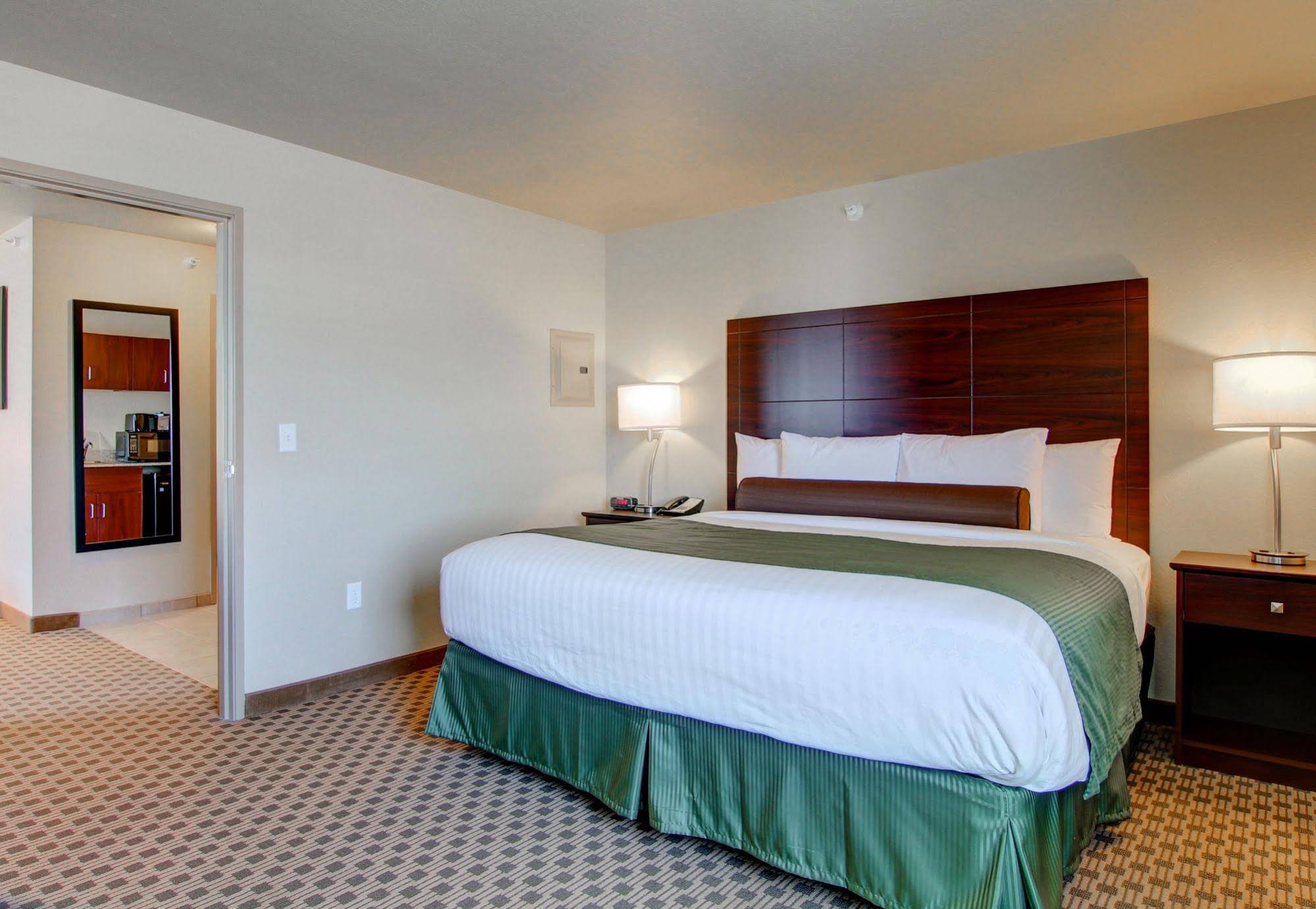 Cobblestone Inn & Suites Steele ND