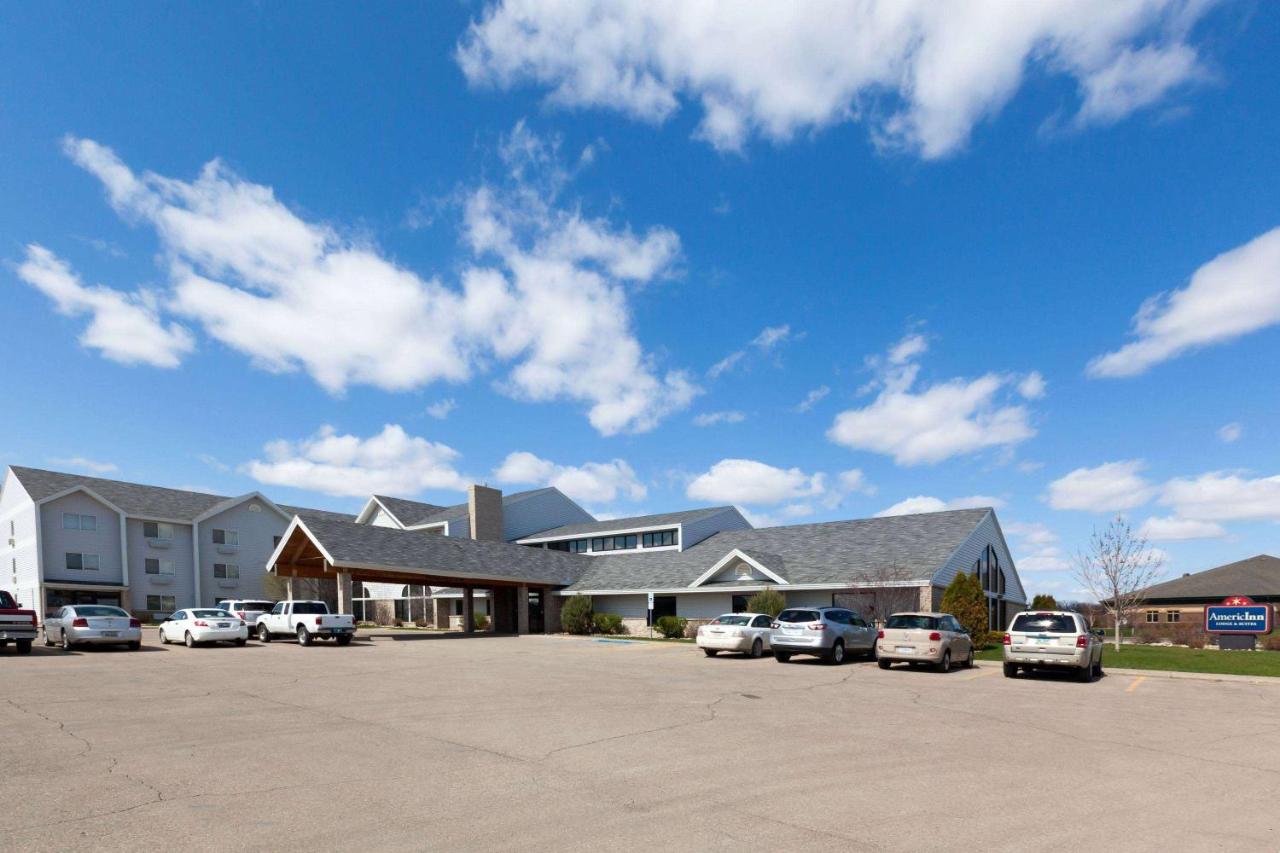 AmericInn by Wyndham Valley City Conference Center