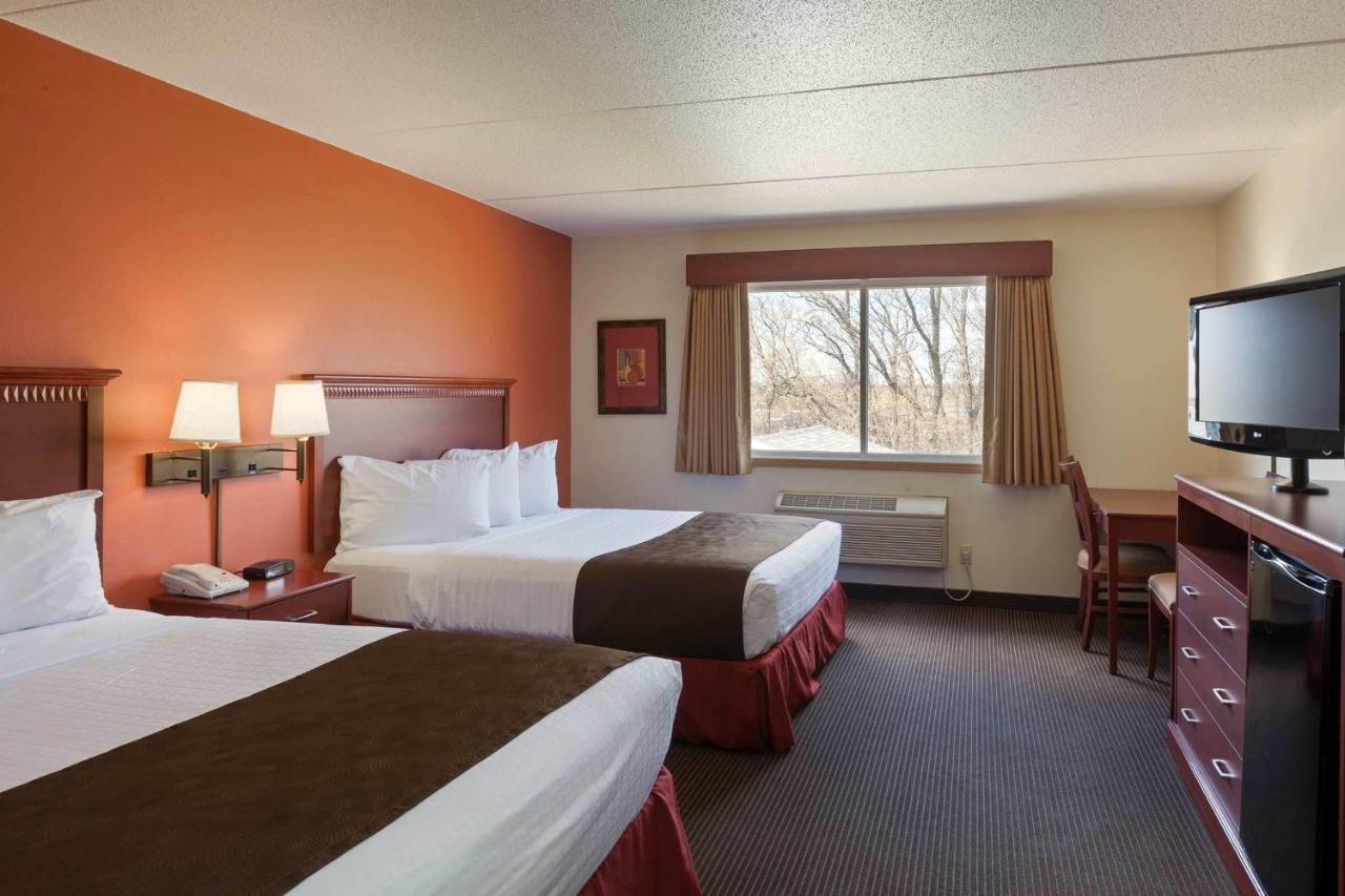 AmericInn by Wyndham Valley City Conference Center
