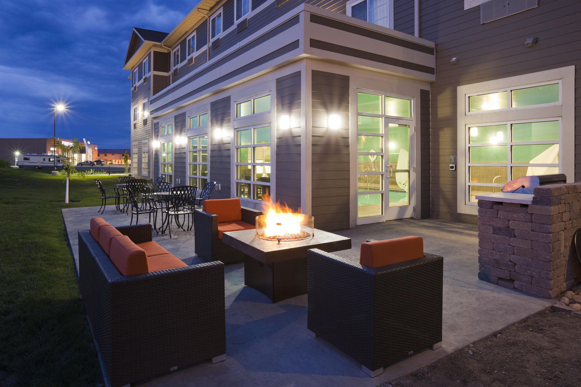 GrandStay Valley City
