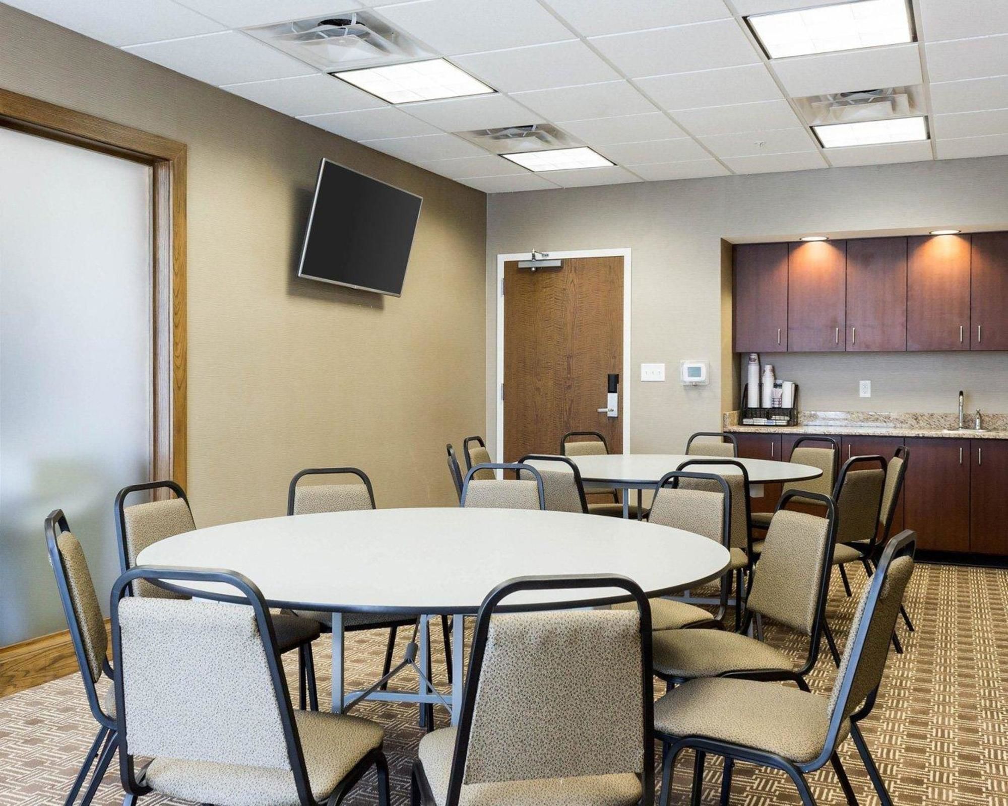 Comfort Inn And Suites