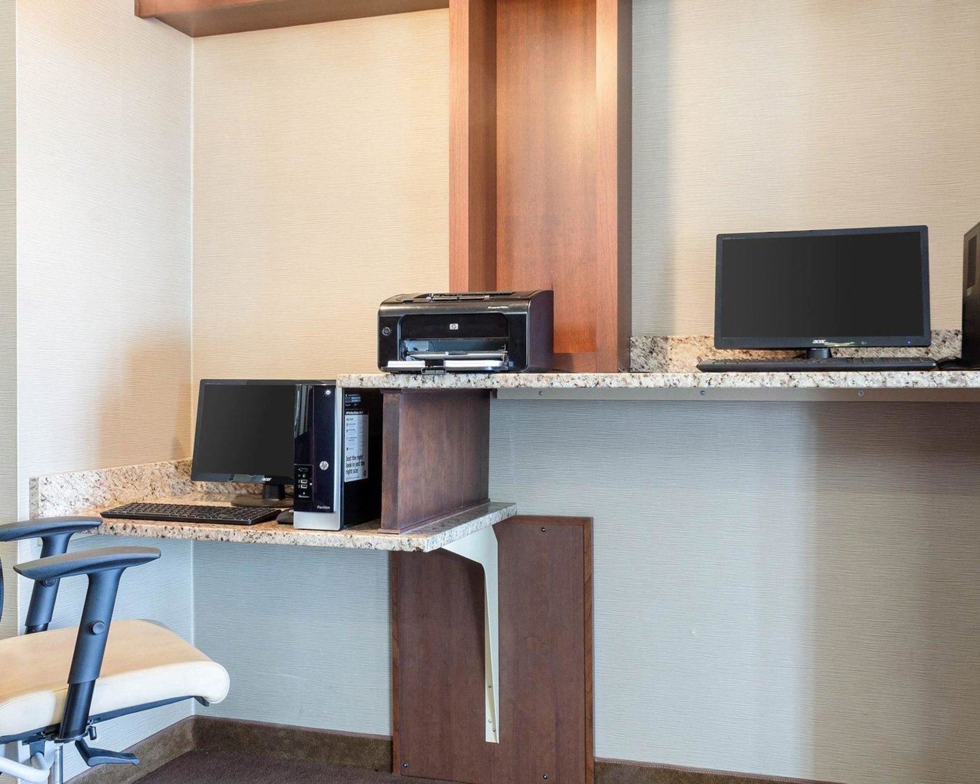 Comfort Inn And Suites