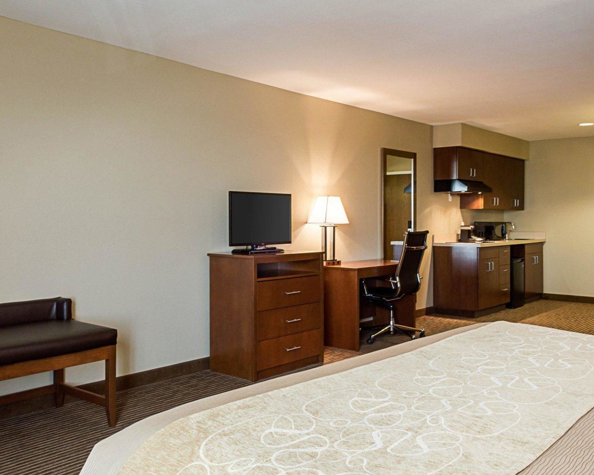 Comfort Inn And Suites