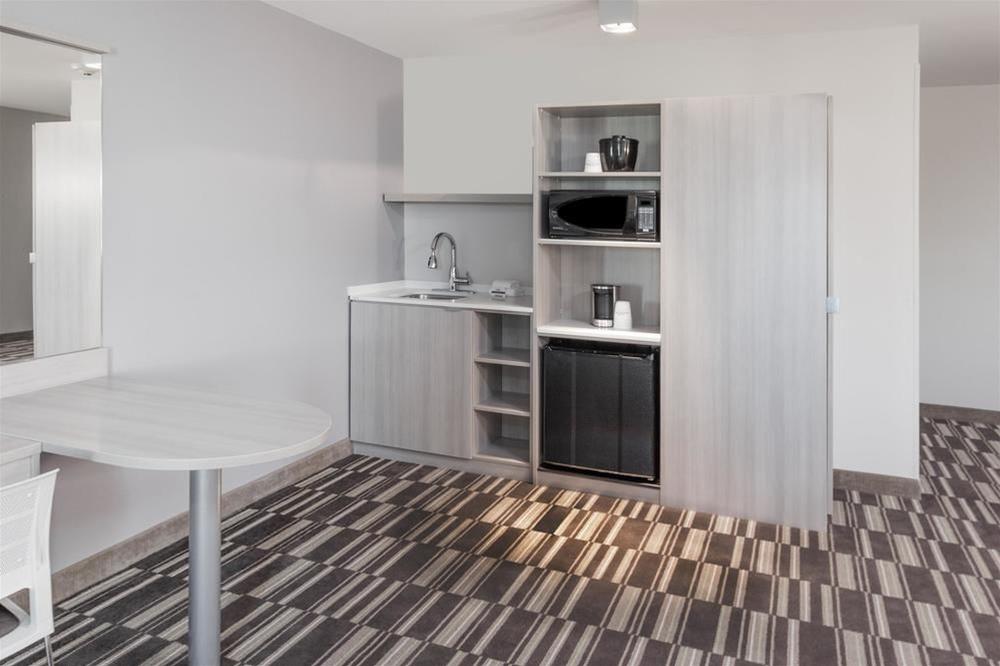 Microtel Inn & Suites by Wyndham West Fargo Medical Center