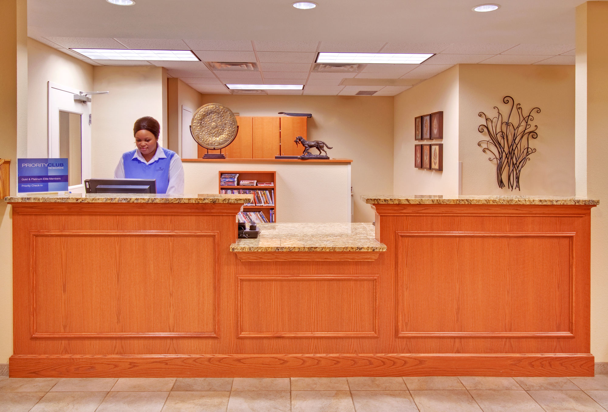 Candlewood Suites Williston