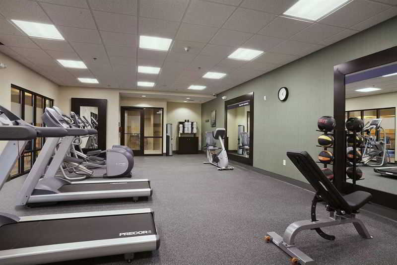 Hampton Inn & Suites Williston