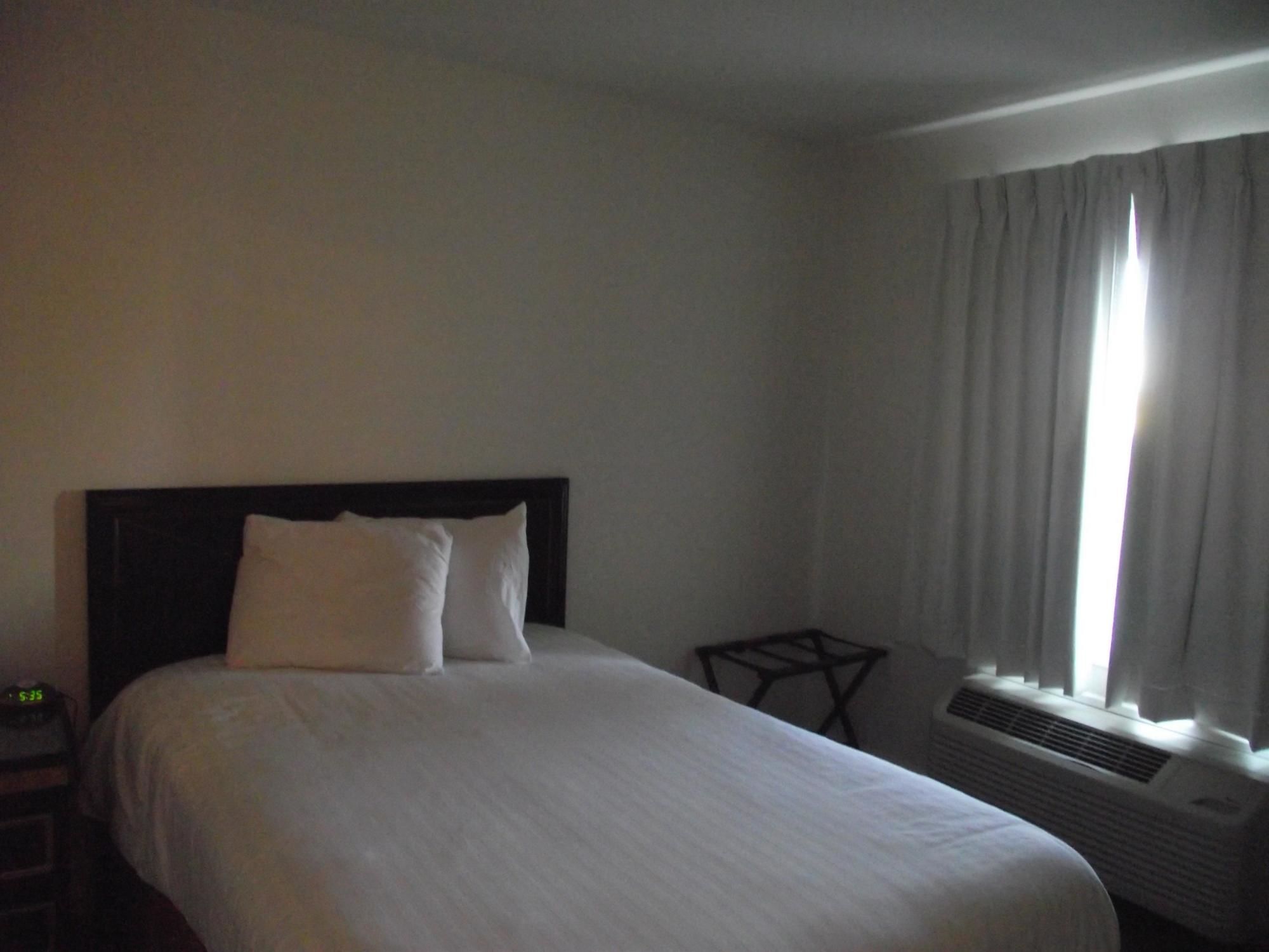Ramada by Wyndham Williston