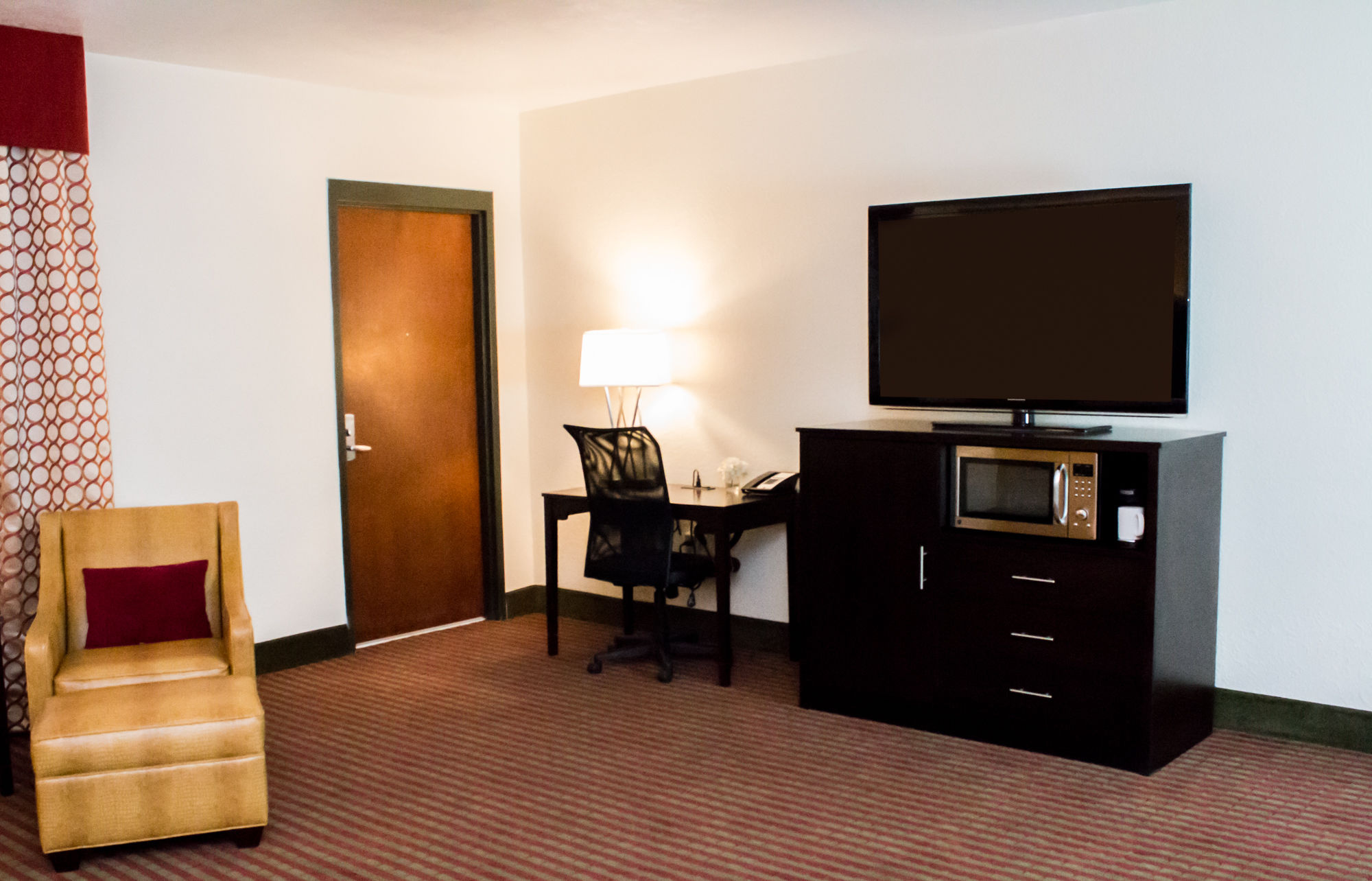 The Grand Williston Hotel & Conference Center