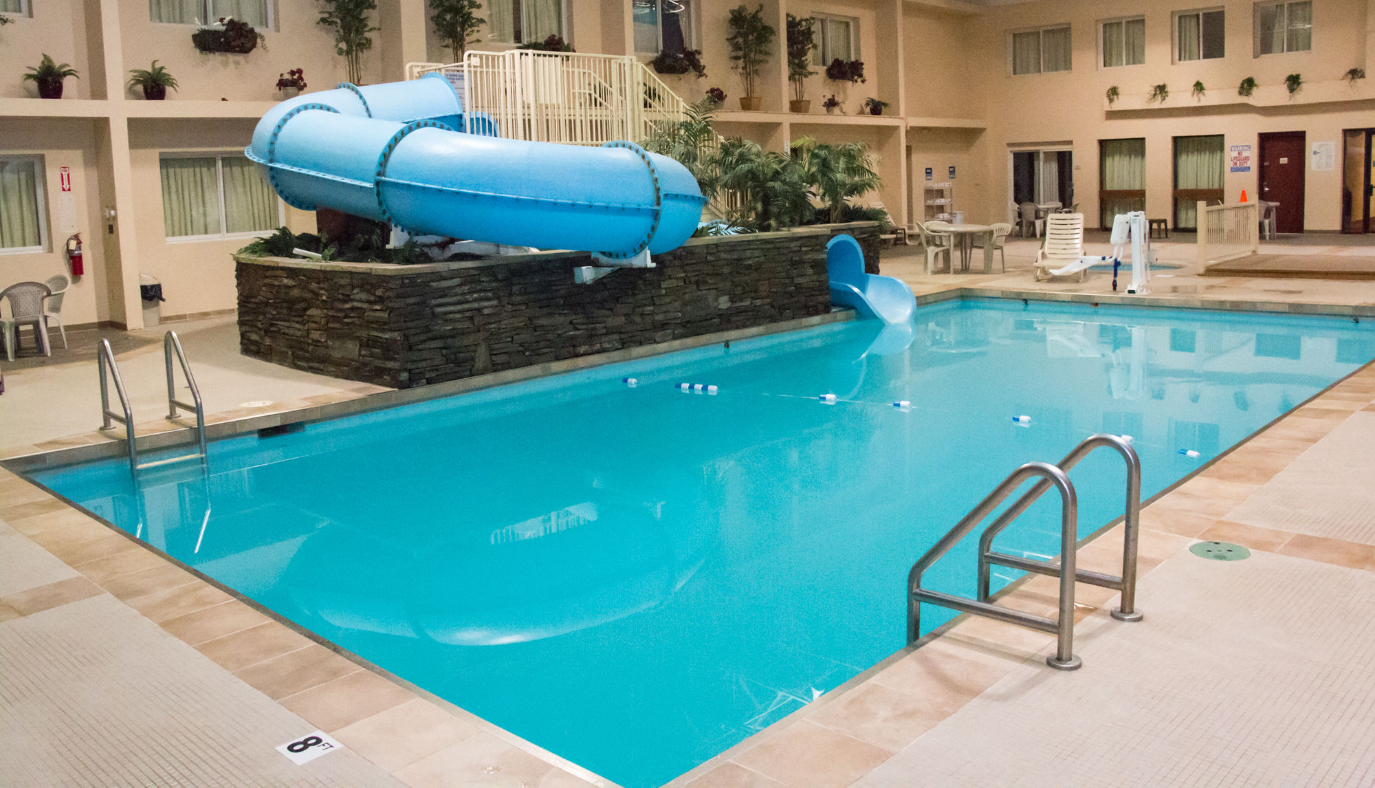 The Grand Williston Hotel & Conference Center