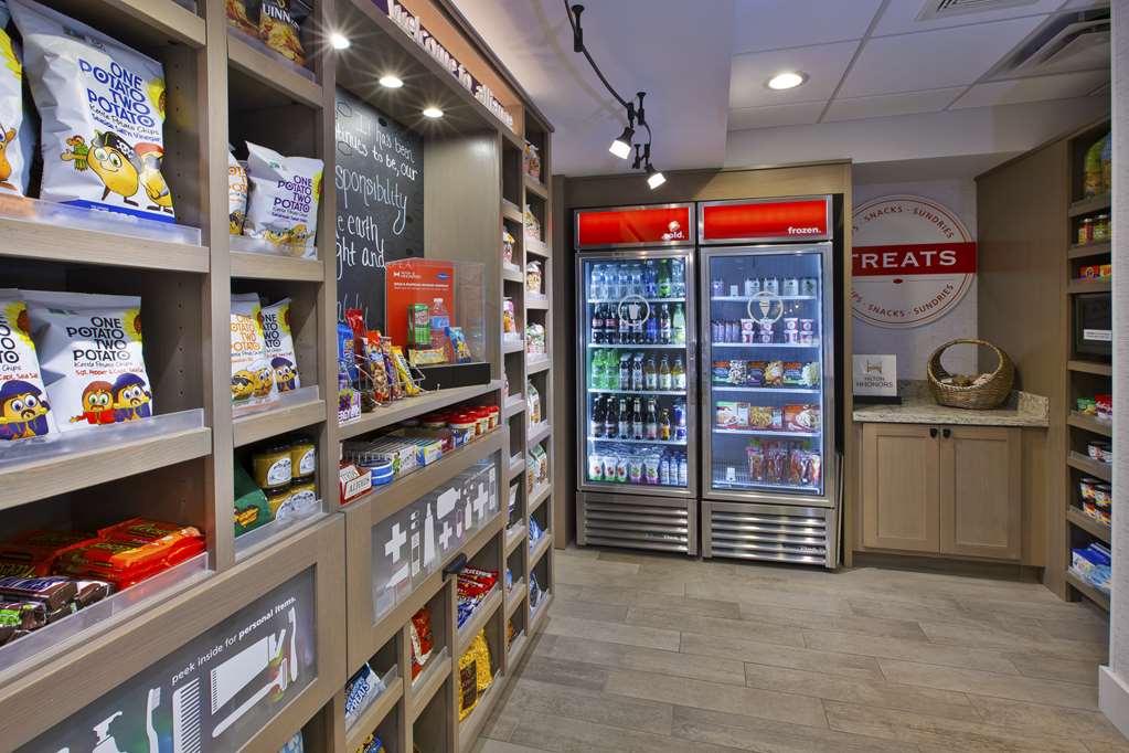 Hampton Inn & Suites Alliance