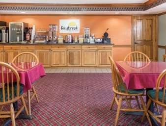 Days Inn by Wyndham Amherst