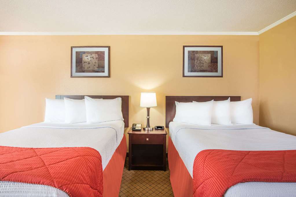 Red Roof Inn Ashtabula - Austinburg