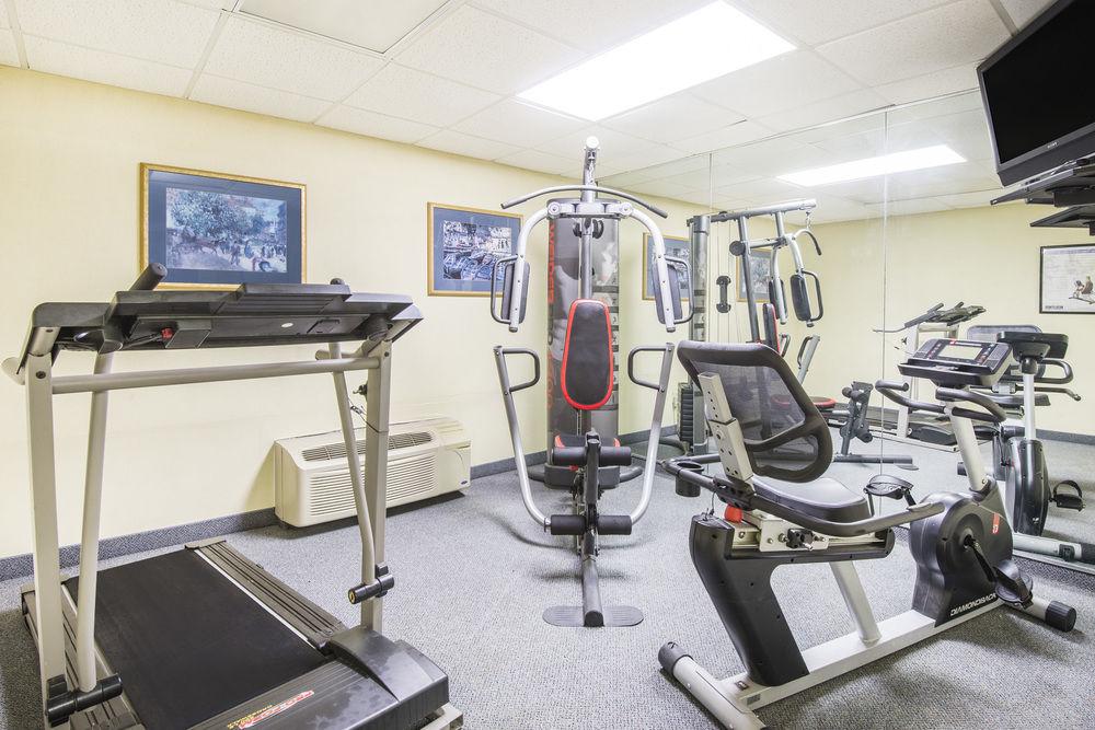 Red Roof Inn Ashtabula - Austinburg