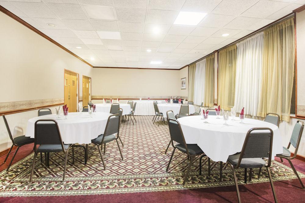 Red Roof Inn Ashtabula - Austinburg