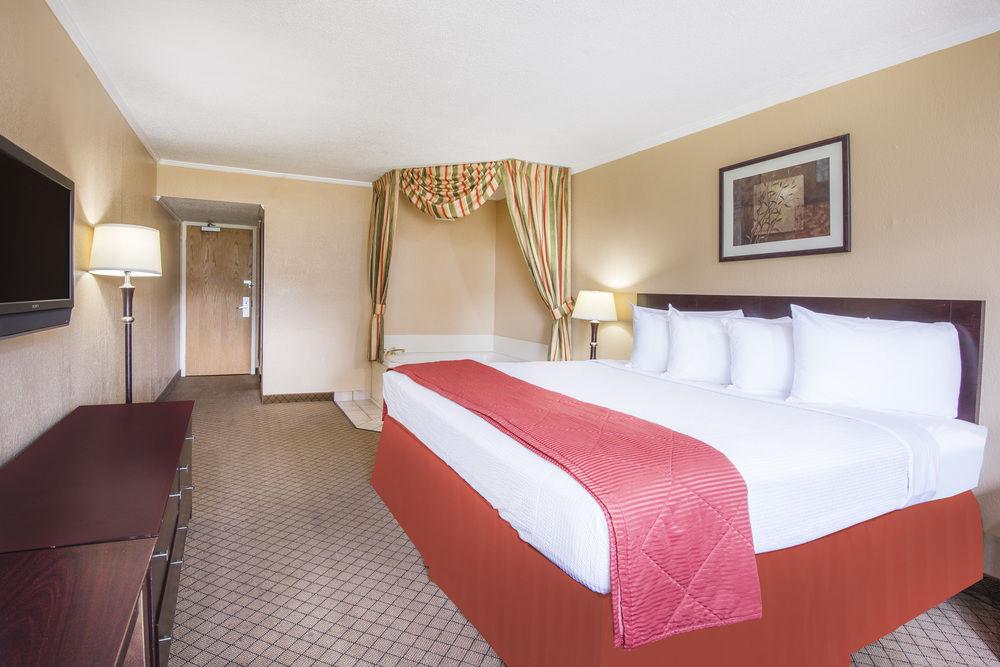 Red Roof Inn Ashtabula - Austinburg