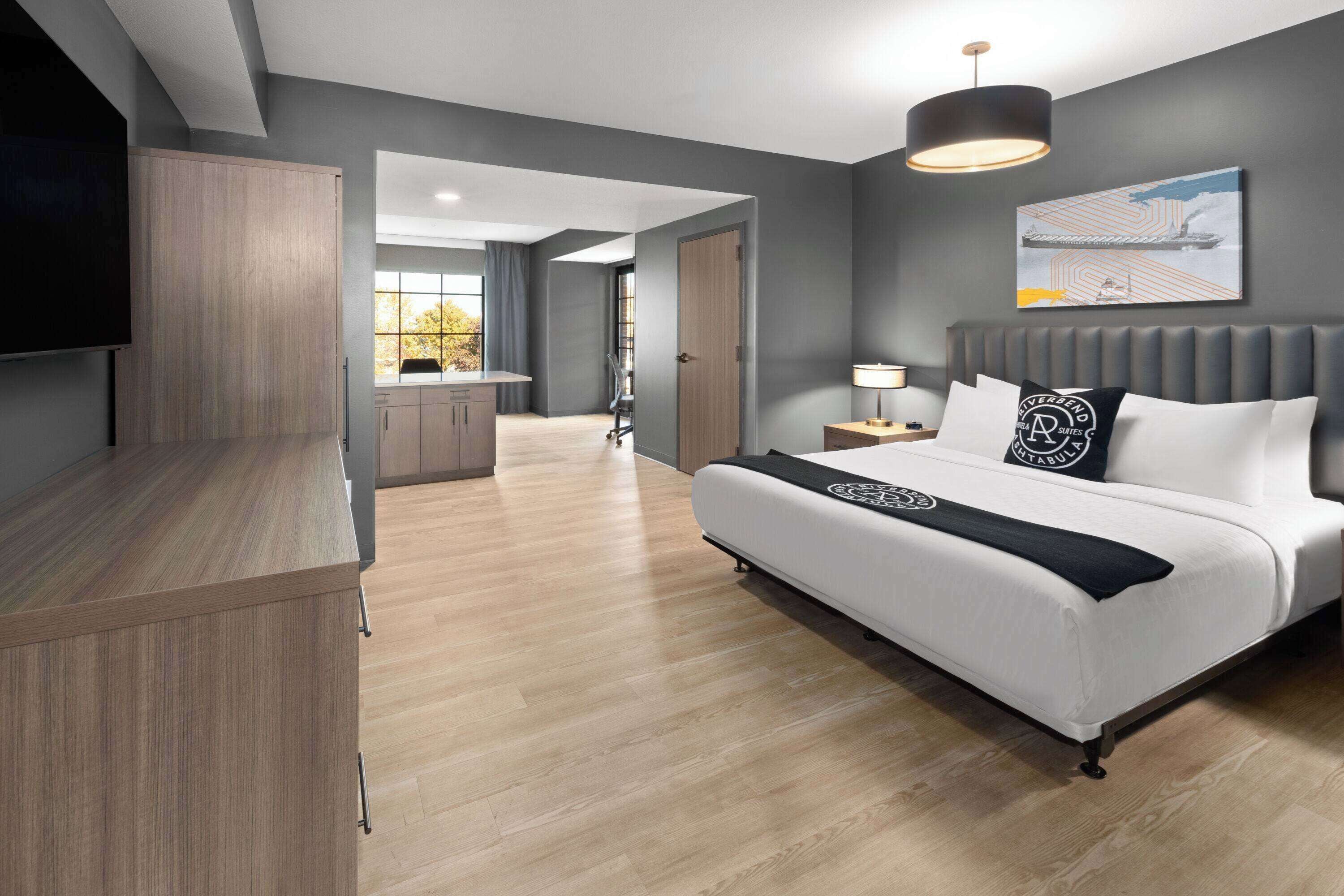 Riverbend Hotel and Suites, Trademark Collection by Wyndham