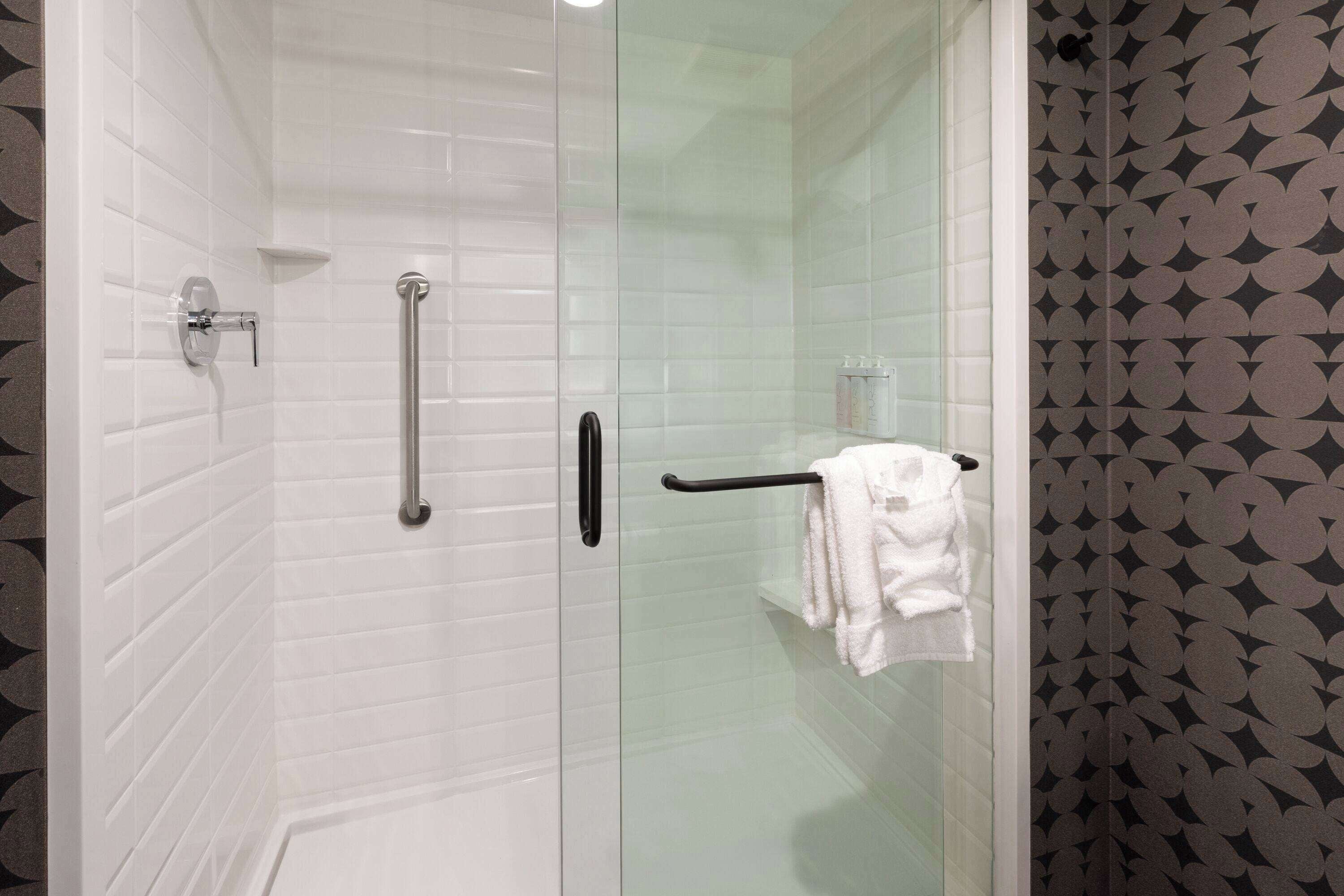 Riverbend Hotel and Suites, Trademark Collection by Wyndham