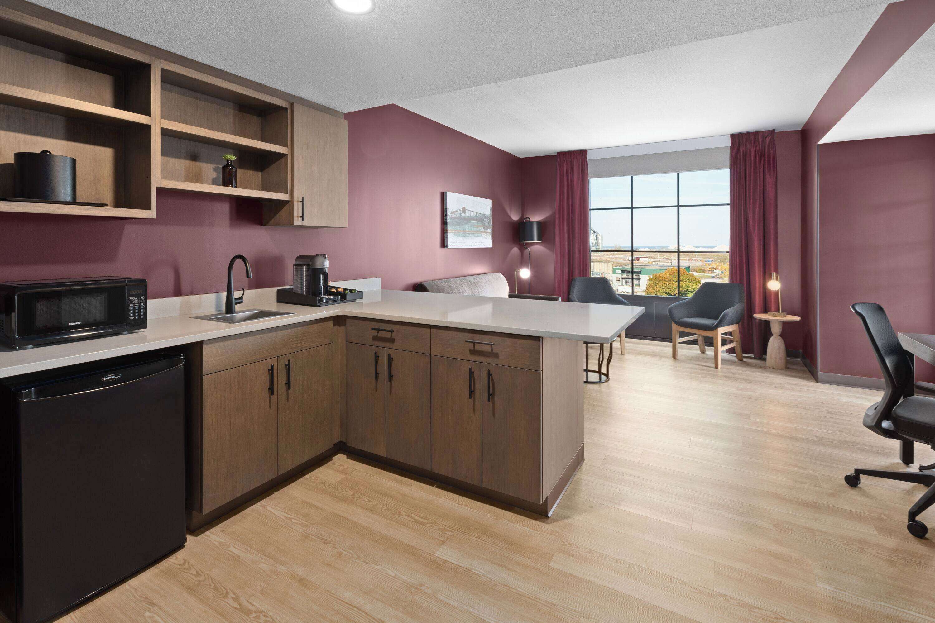 Riverbend Hotel and Suites, Trademark Collection by Wyndham