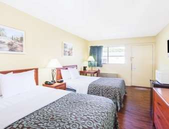 Days Inn by Wyndham Athens