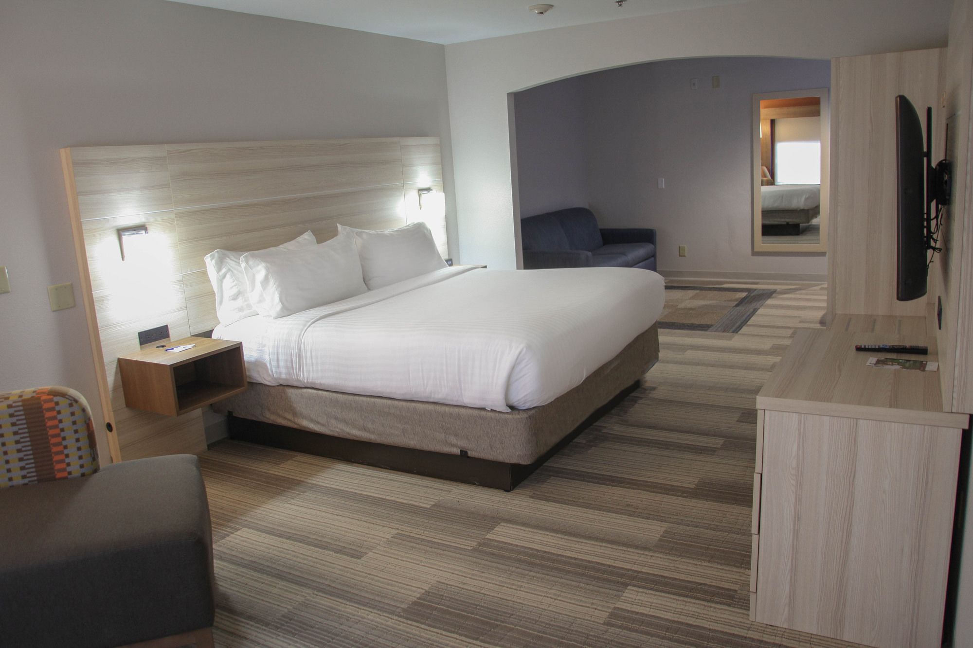 Holiday Inn Express & Suites Athens