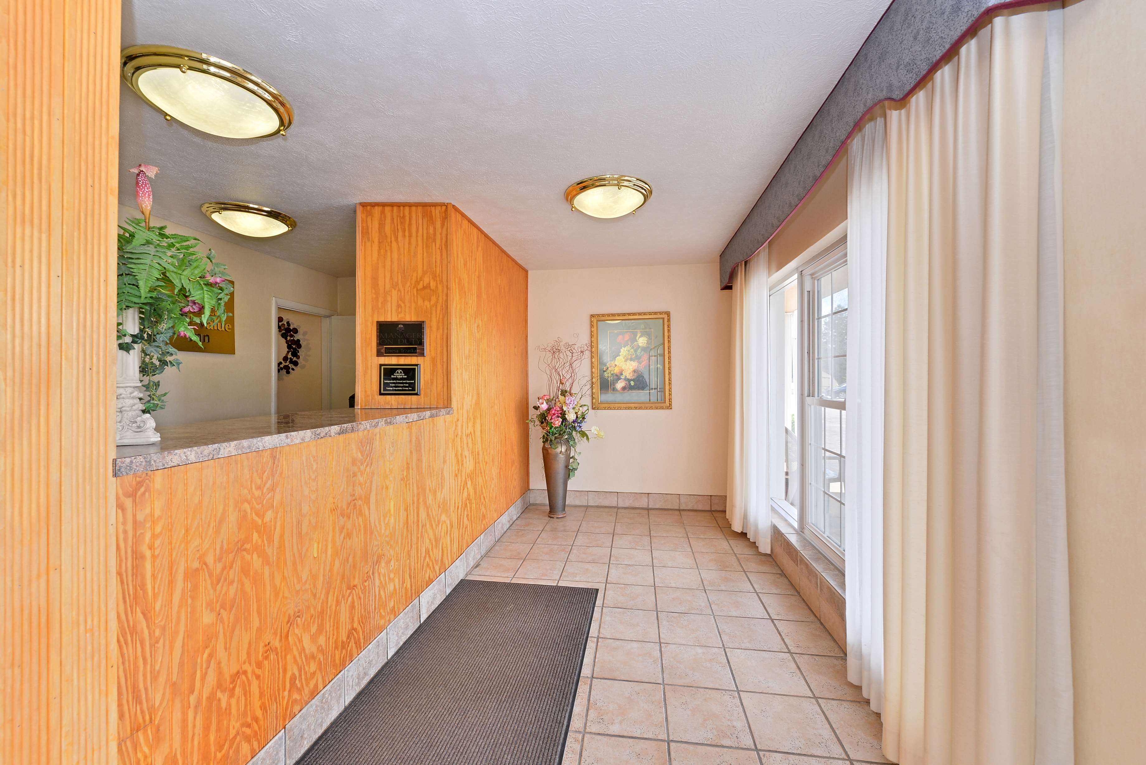 Americas Best Value Inn Austinburg