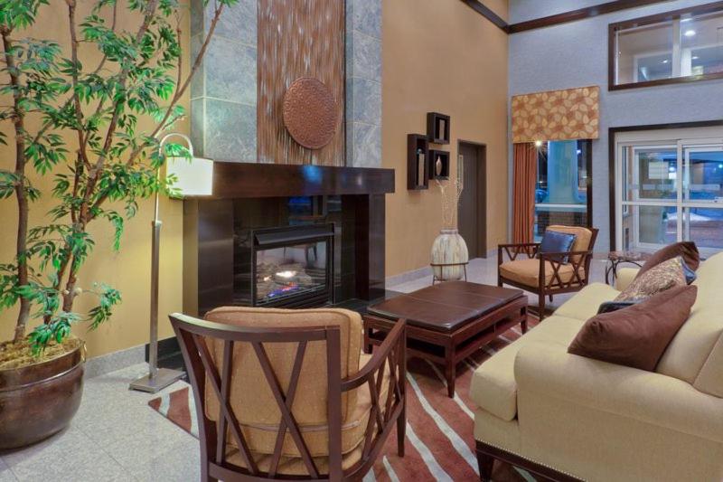 Holiday Inn Express Hotel & Suites Ashtabula-Geneva