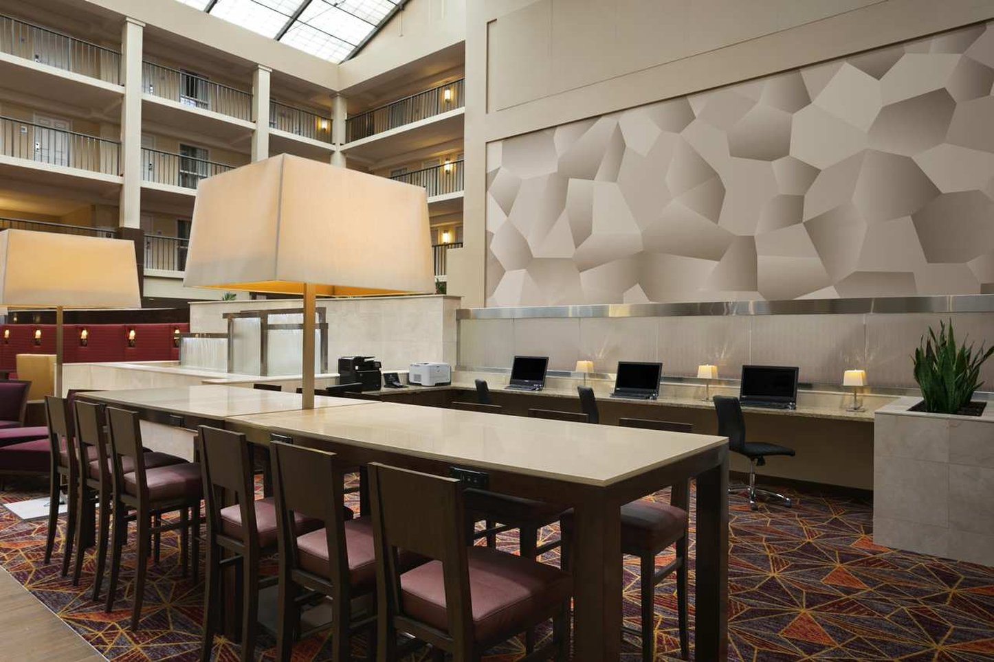 Embassy Suites Cleveland Beachwood