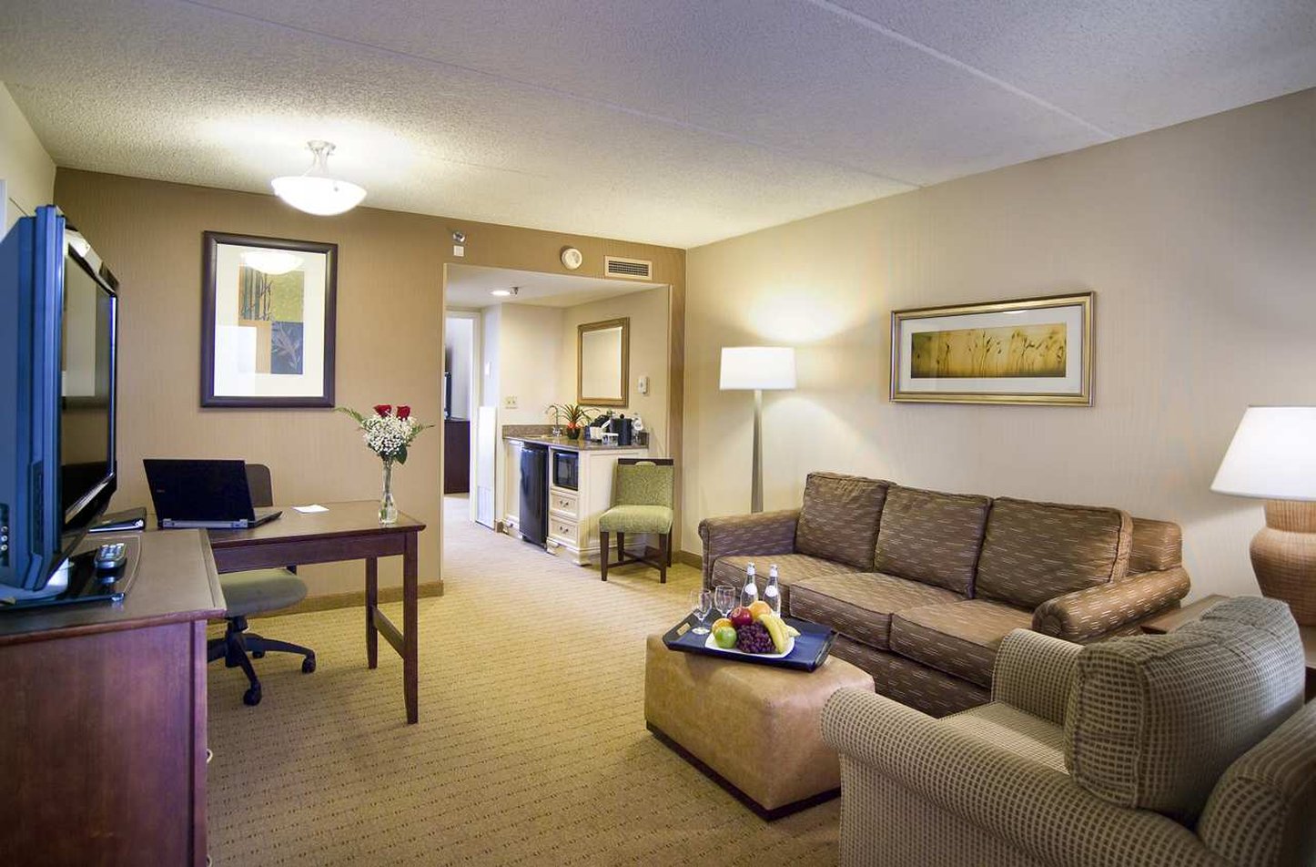 Embassy Suites Cleveland Beachwood