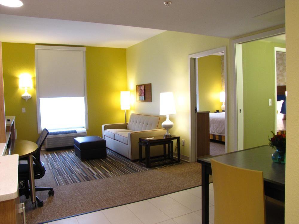 Embassy Suites Cleveland Beachwood