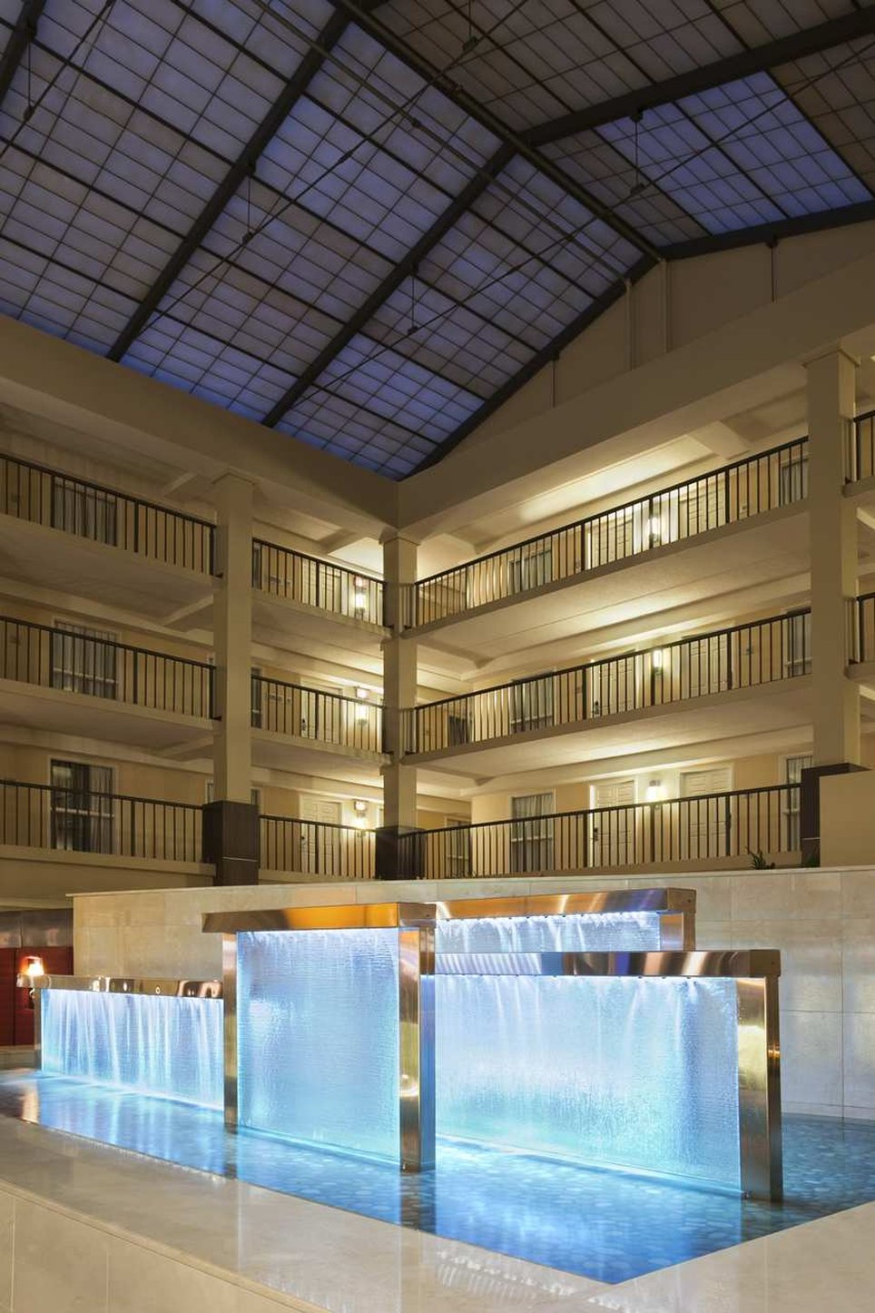 Embassy Suites Cleveland Beachwood