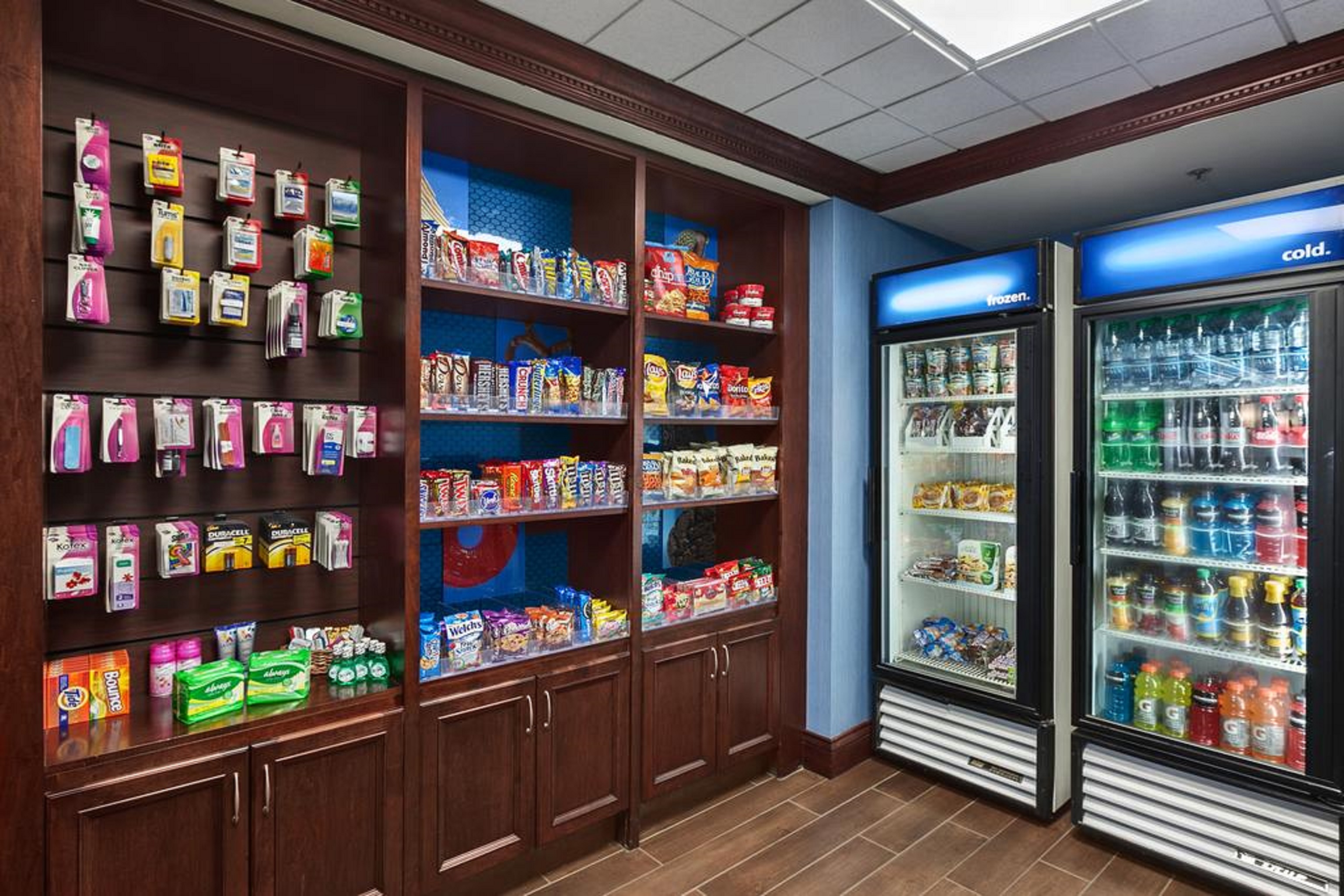 Hampton Inn & Suites Cleveland-Beachwood