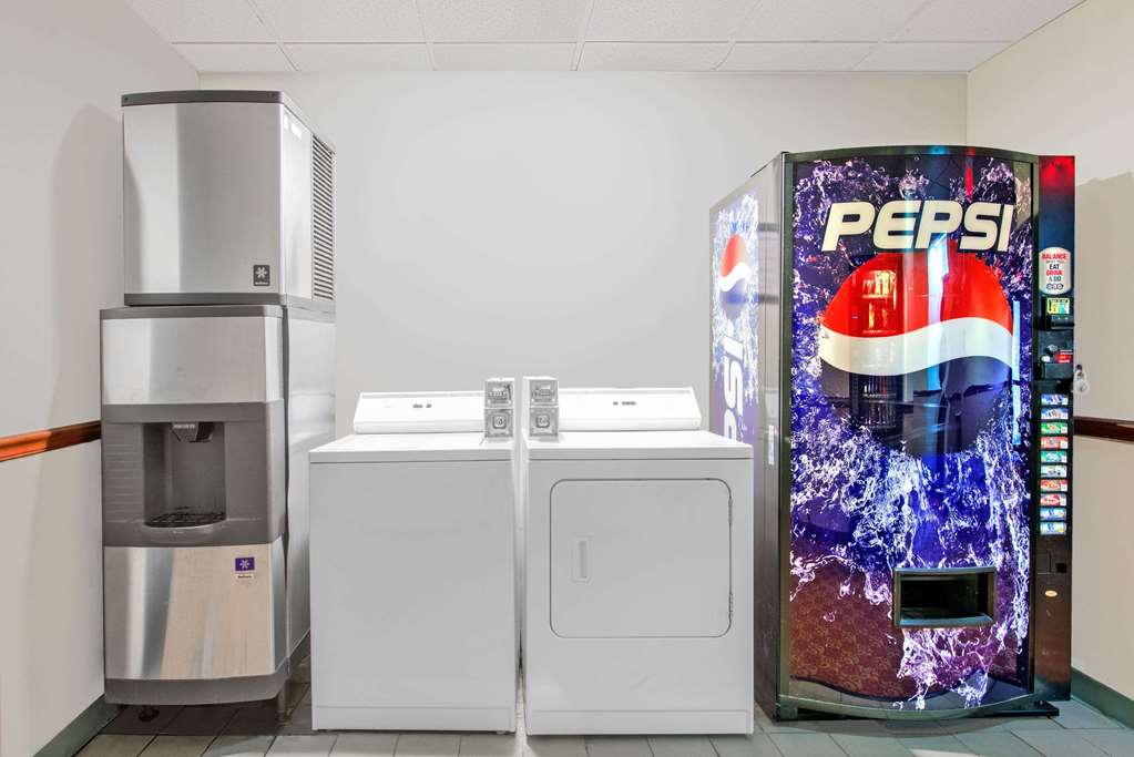 Baymont Inn & Suites Boston Heights/Hudson