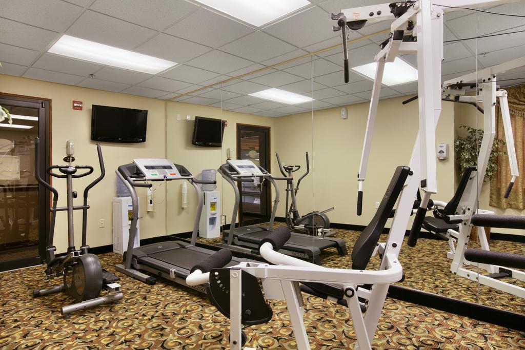 Baymont Inn & Suites Boston Heights/Hudson